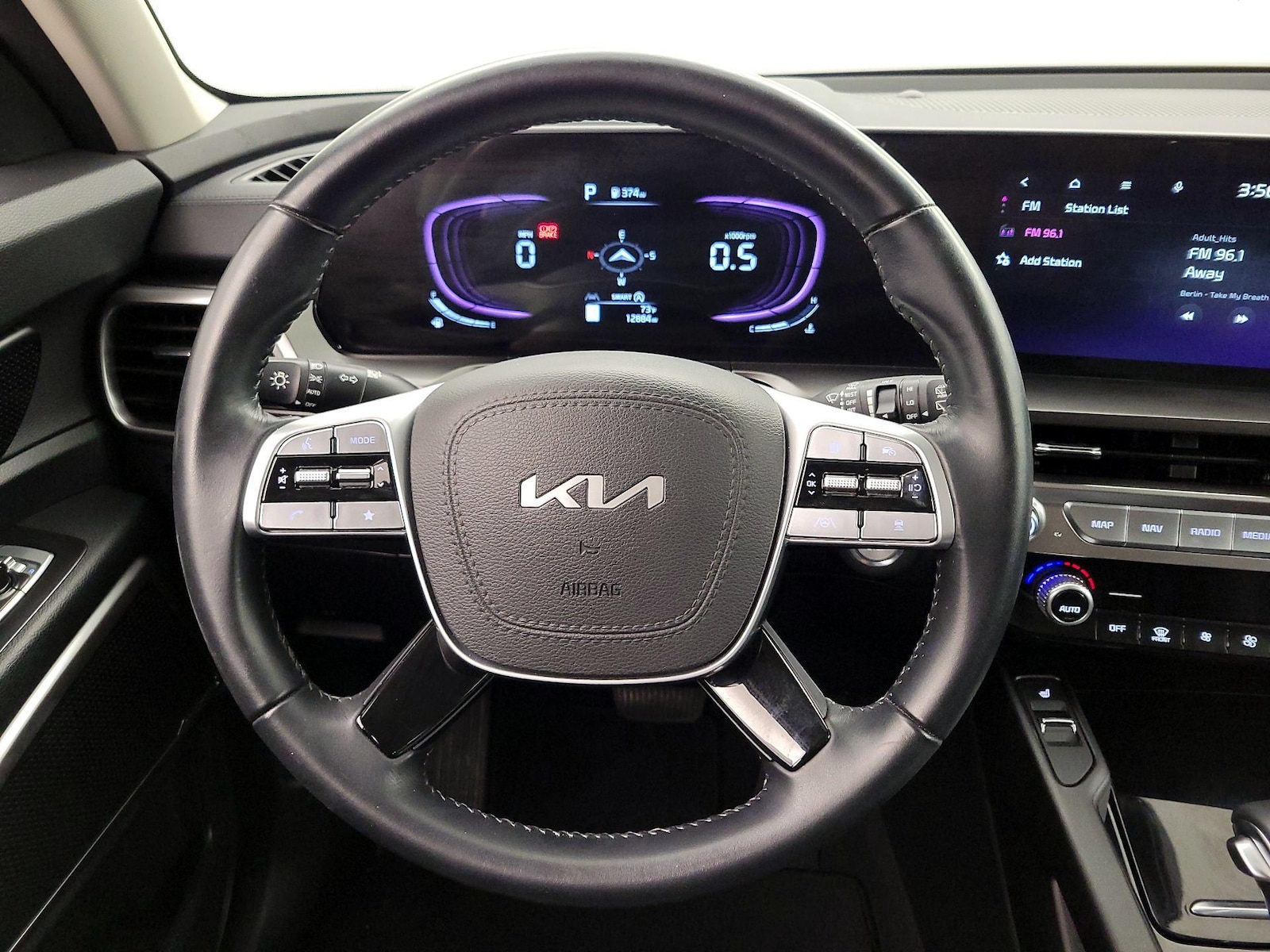 2025 Kia Telluride S - Photo 11
