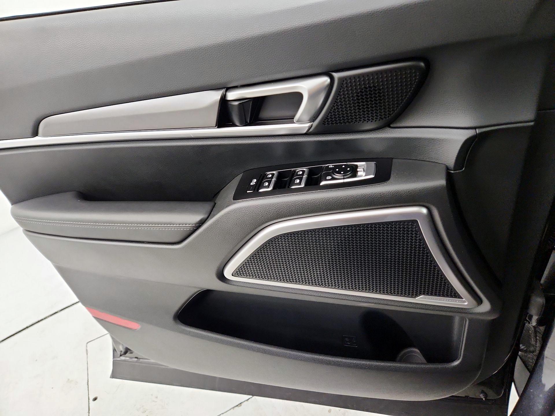 Thumbnail: 2025 Kia Telluride - 12