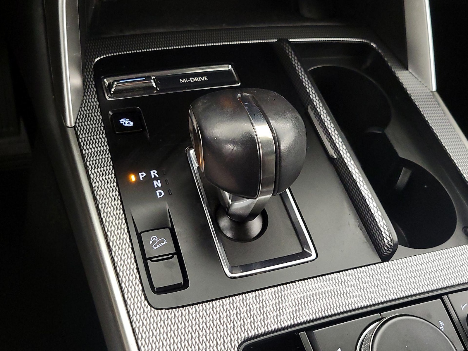 2024 Mazda CX-90 Preferred Package - Photo 18