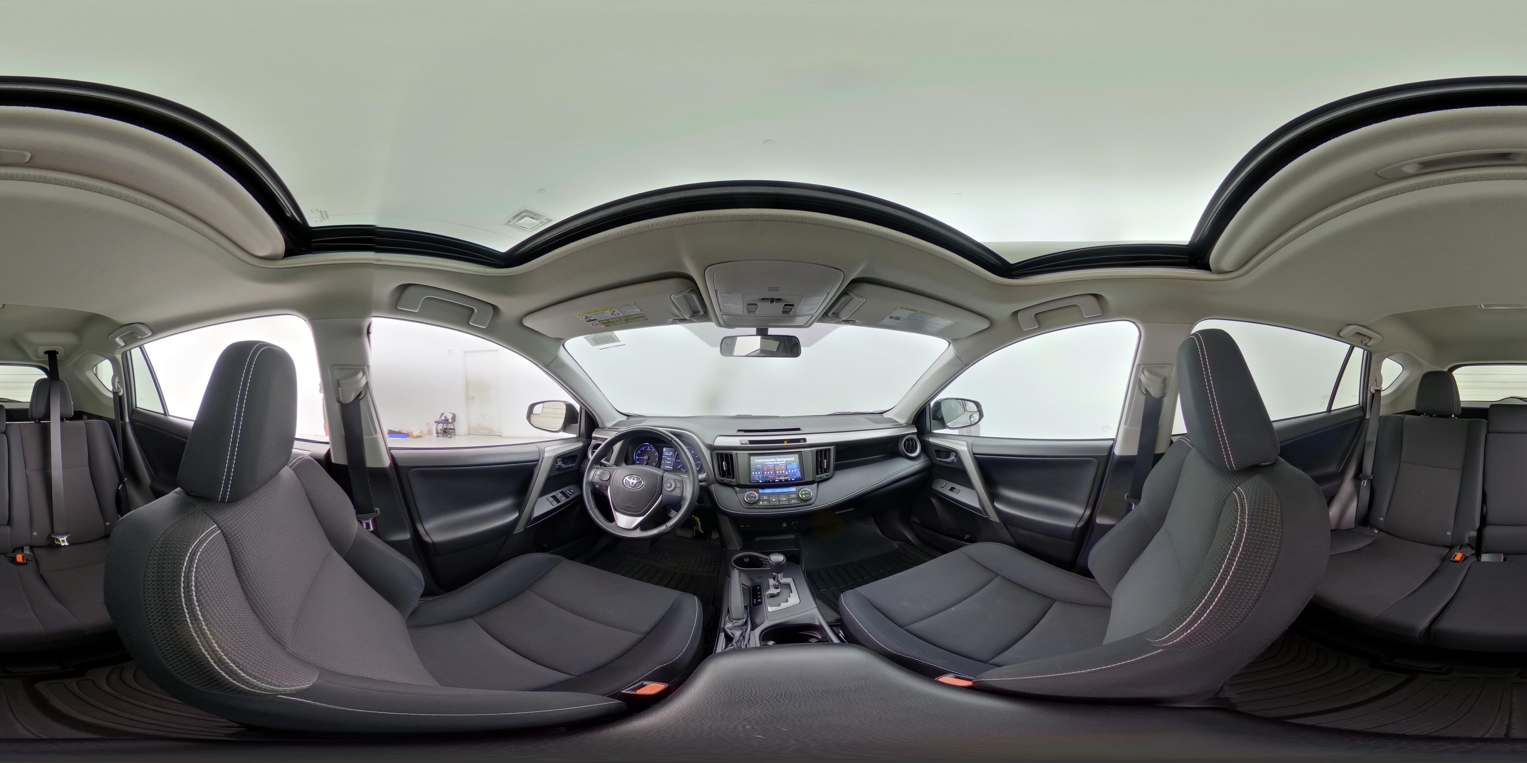 2016 Toyota RAV4 XLE - Photo 16