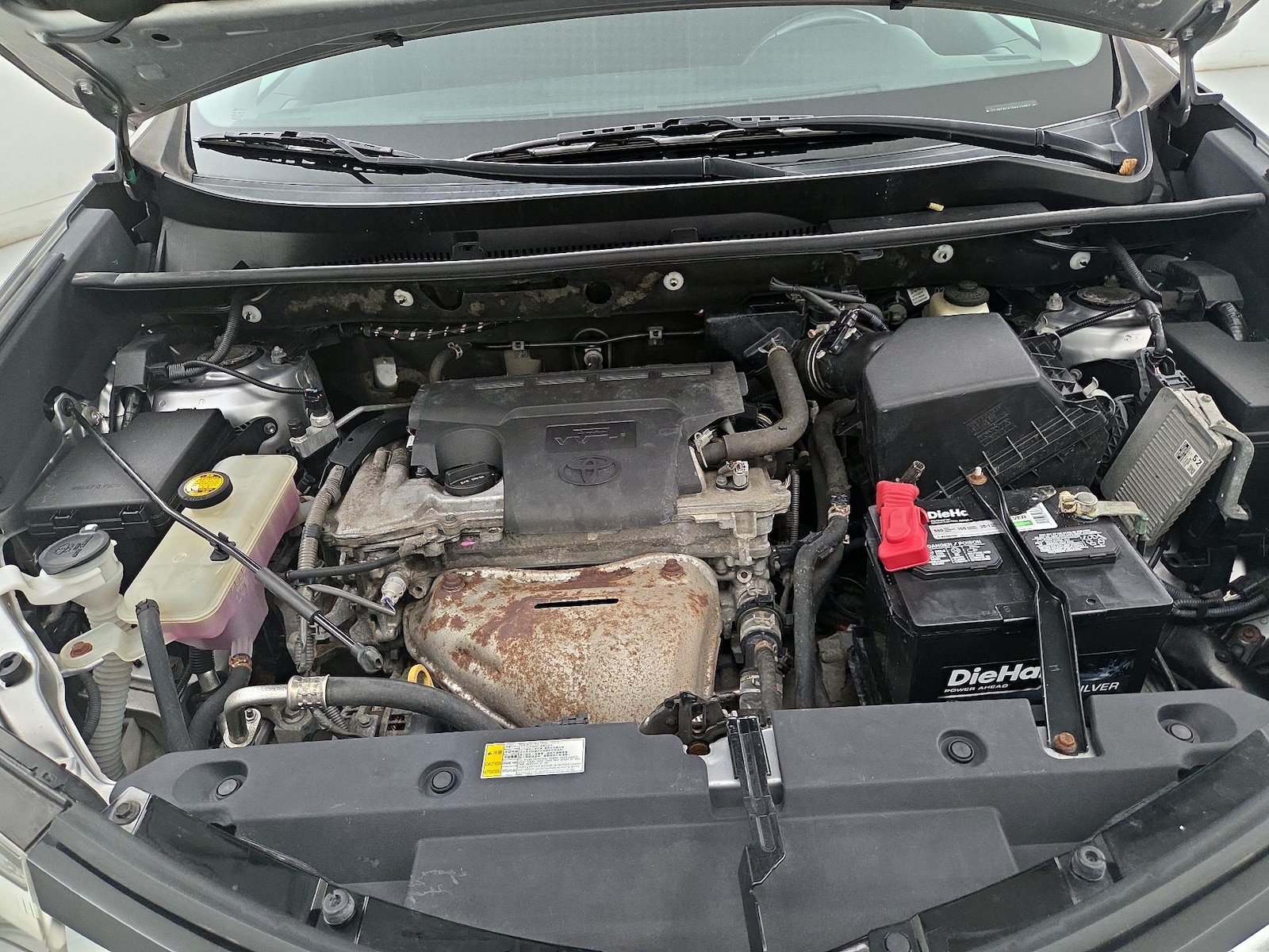 2016 Toyota RAV4 XLE - Photo 14