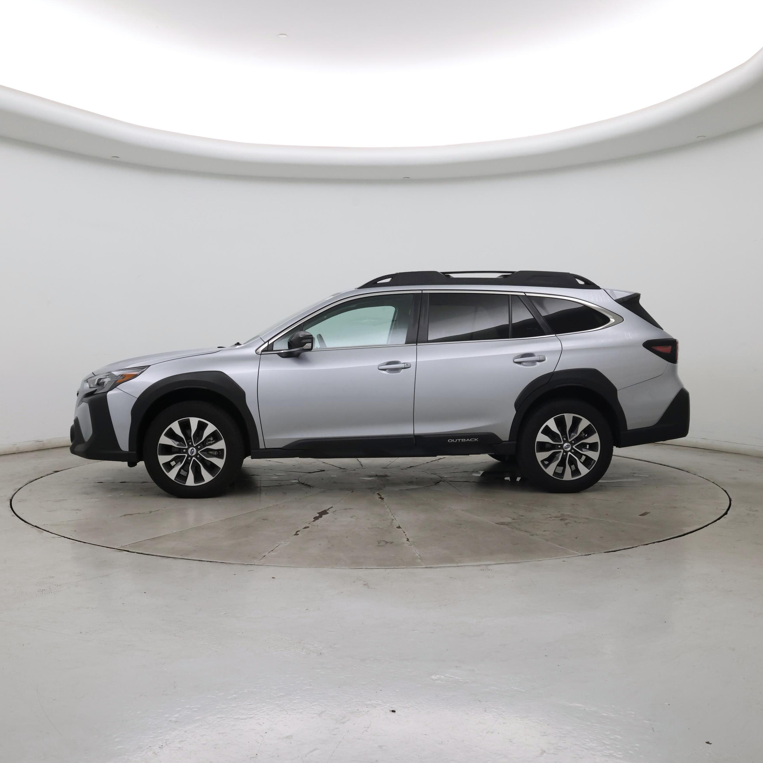 Thumbnail: 2025 Subaru Outback - 3