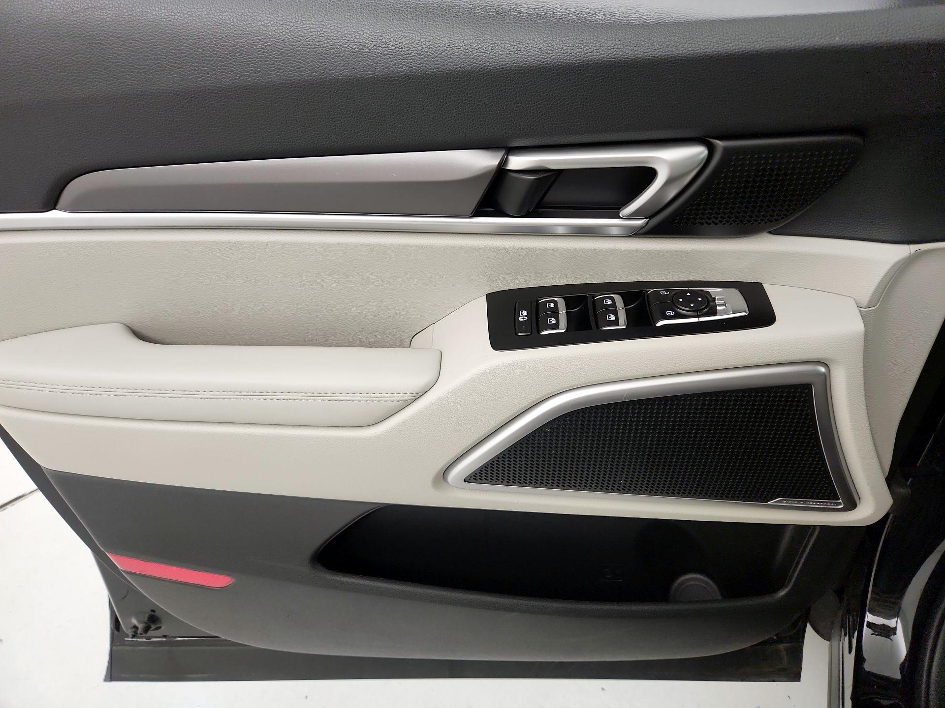 Thumbnail: 2025 Kia Telluride - 12