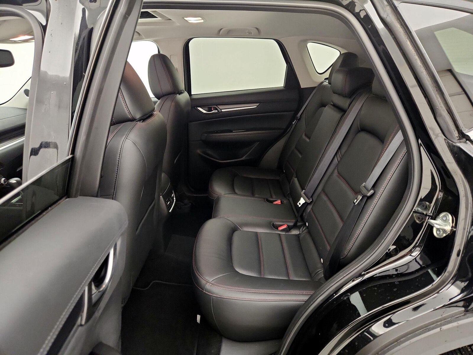 2025 Mazda CX-5 S Carbon Edition - Photo 21