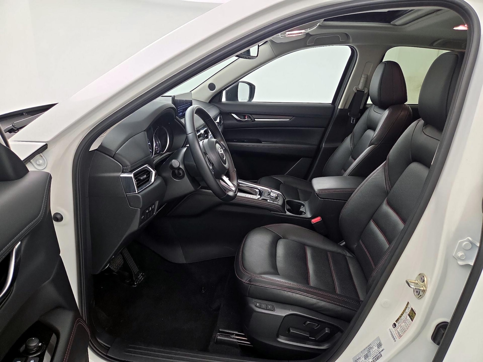 2025 Mazda CX-5 S Carbon Edition - Photo 12