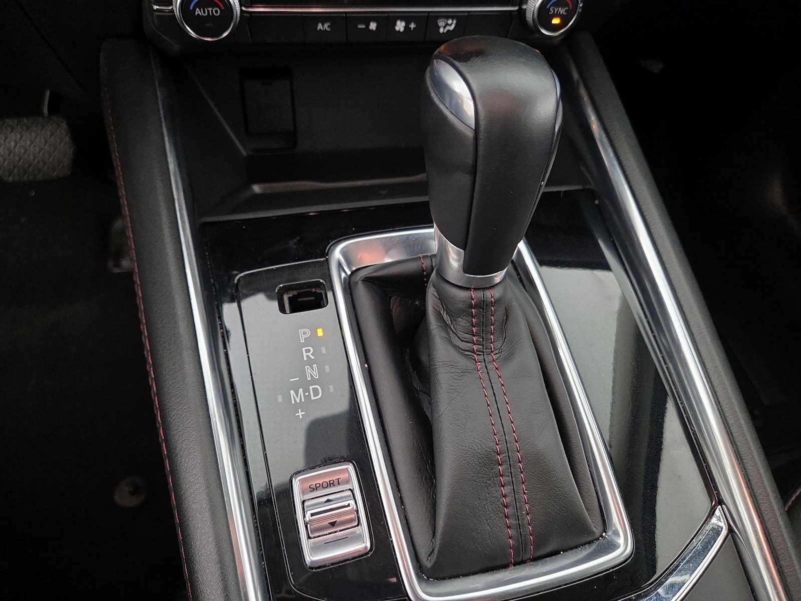 2025 Mazda CX-5 S Carbon Edition - Photo 18