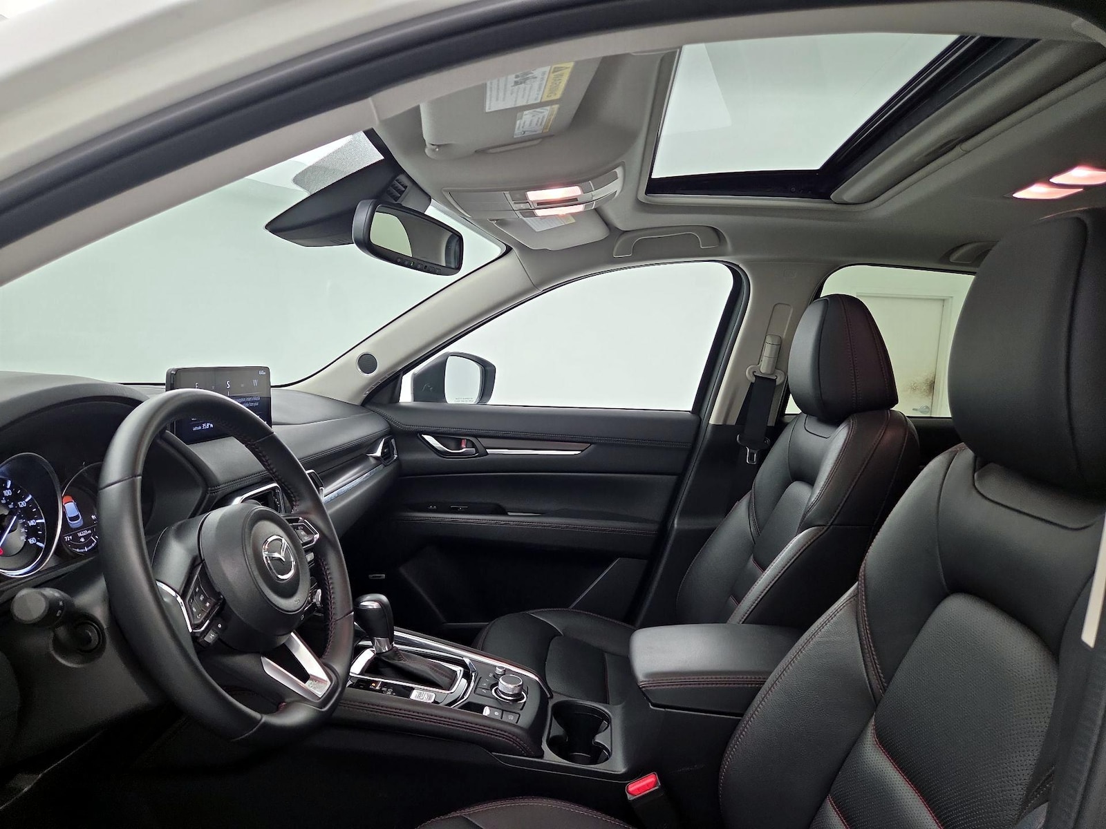 2025 Mazda CX-5 S Carbon Edition - Photo 20