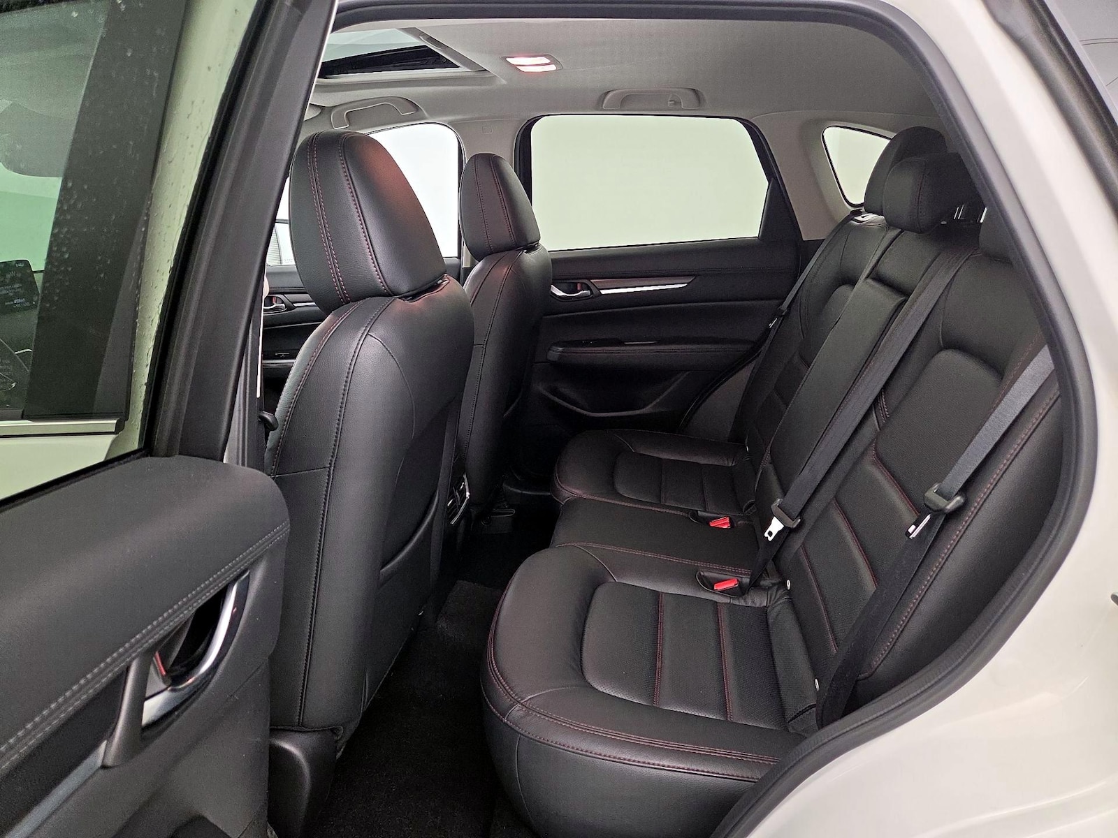 2025 Mazda CX-5 S Carbon Edition - Photo 21
