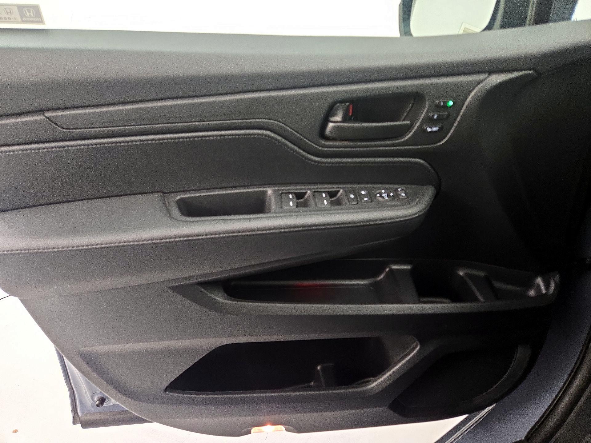Thumbnail: 2025 Honda Odyssey - 12