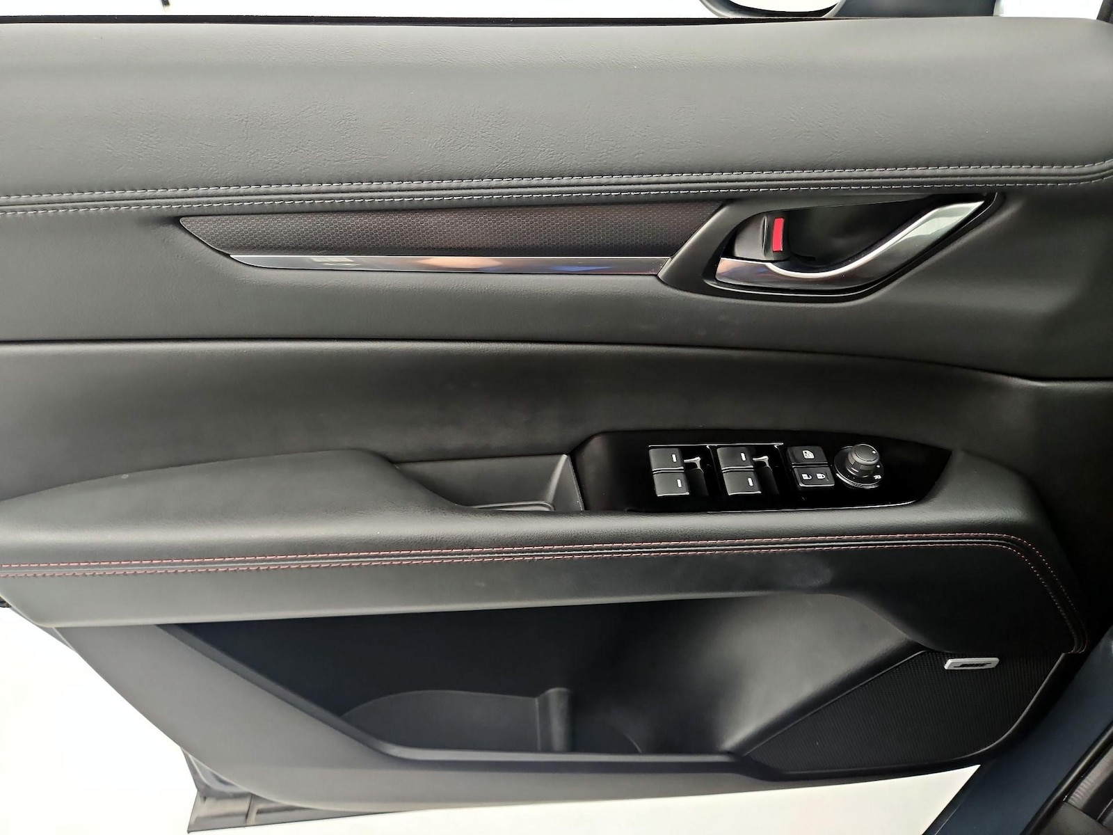 2025 Mazda CX-5 S Carbon Edition - Photo 13
