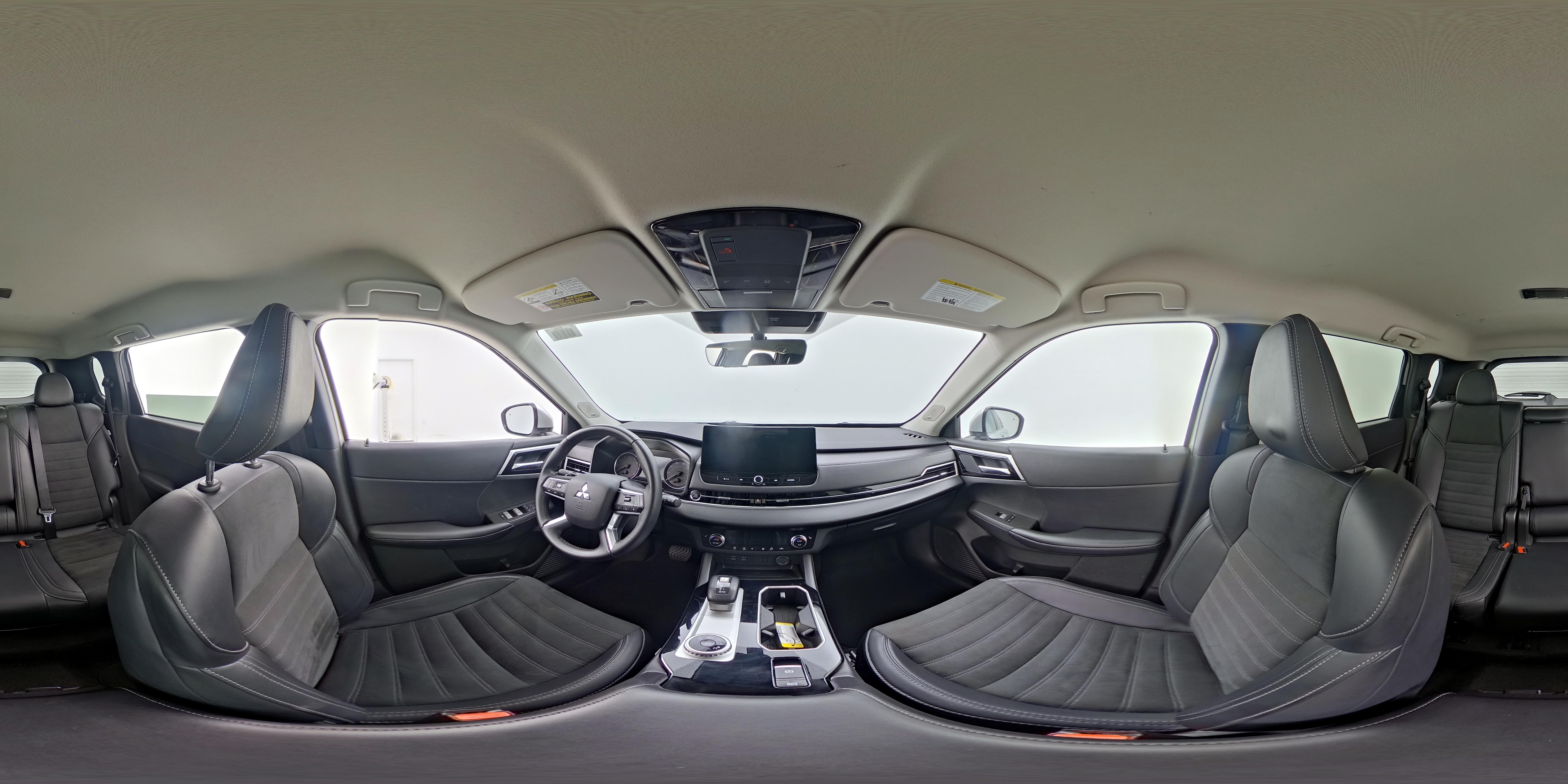 2025 Mitsubishi Outlander SE - Photo 25