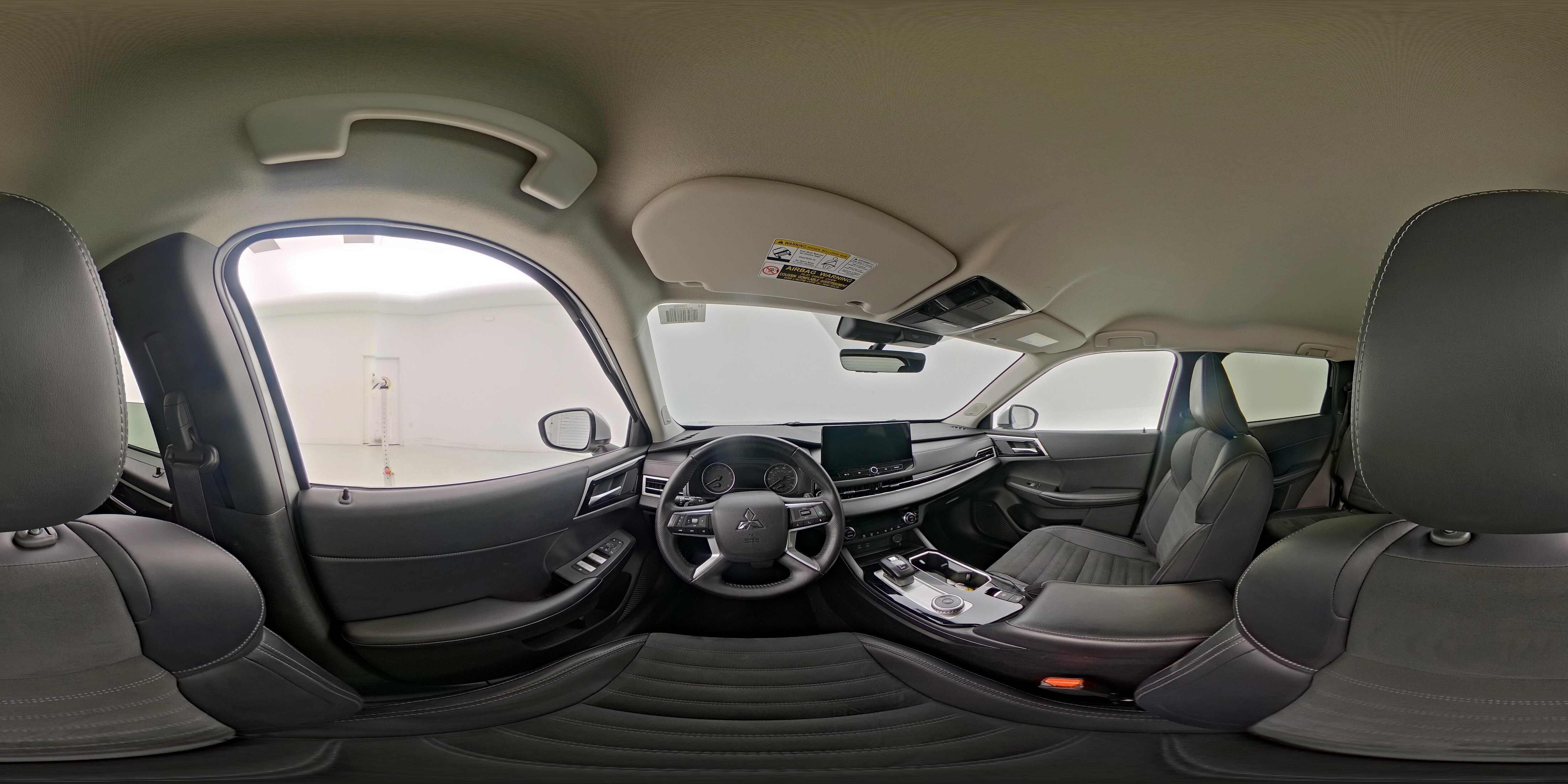 2025 Mitsubishi Outlander SE - Photo 27