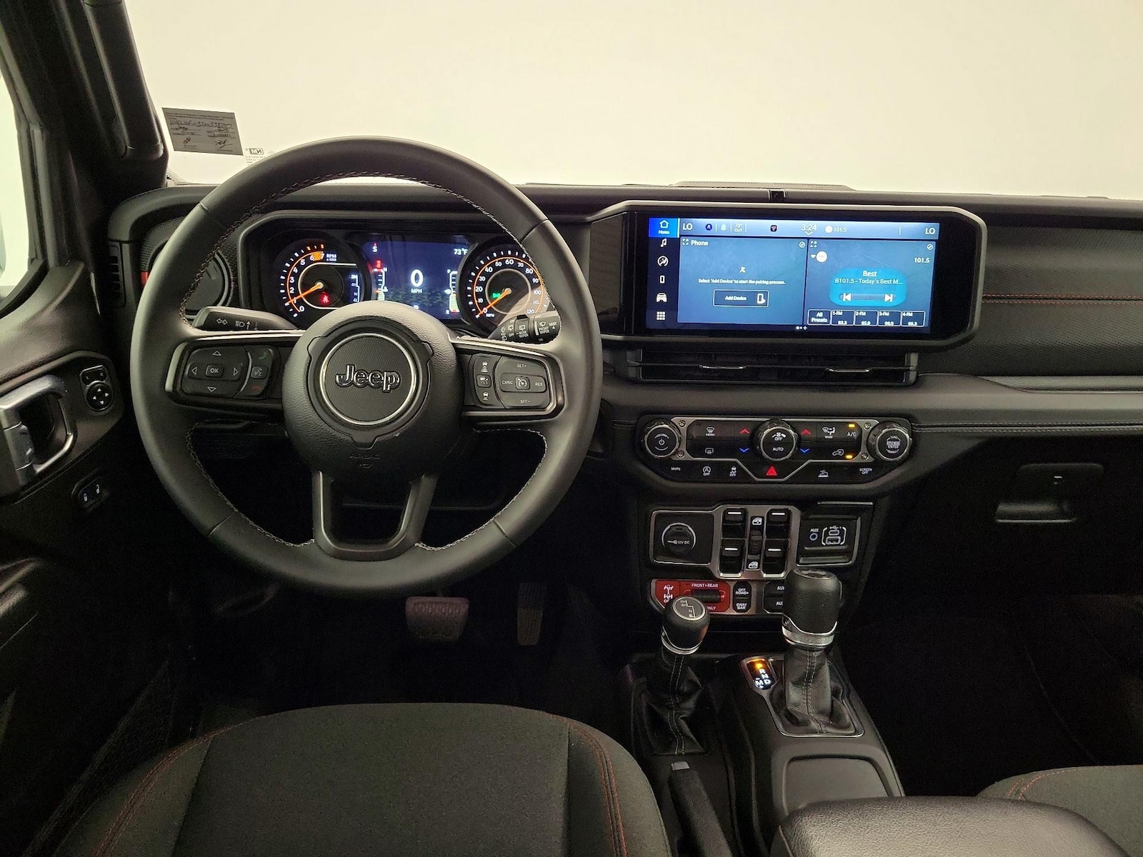 Apple CarPlay® & Android Auto™