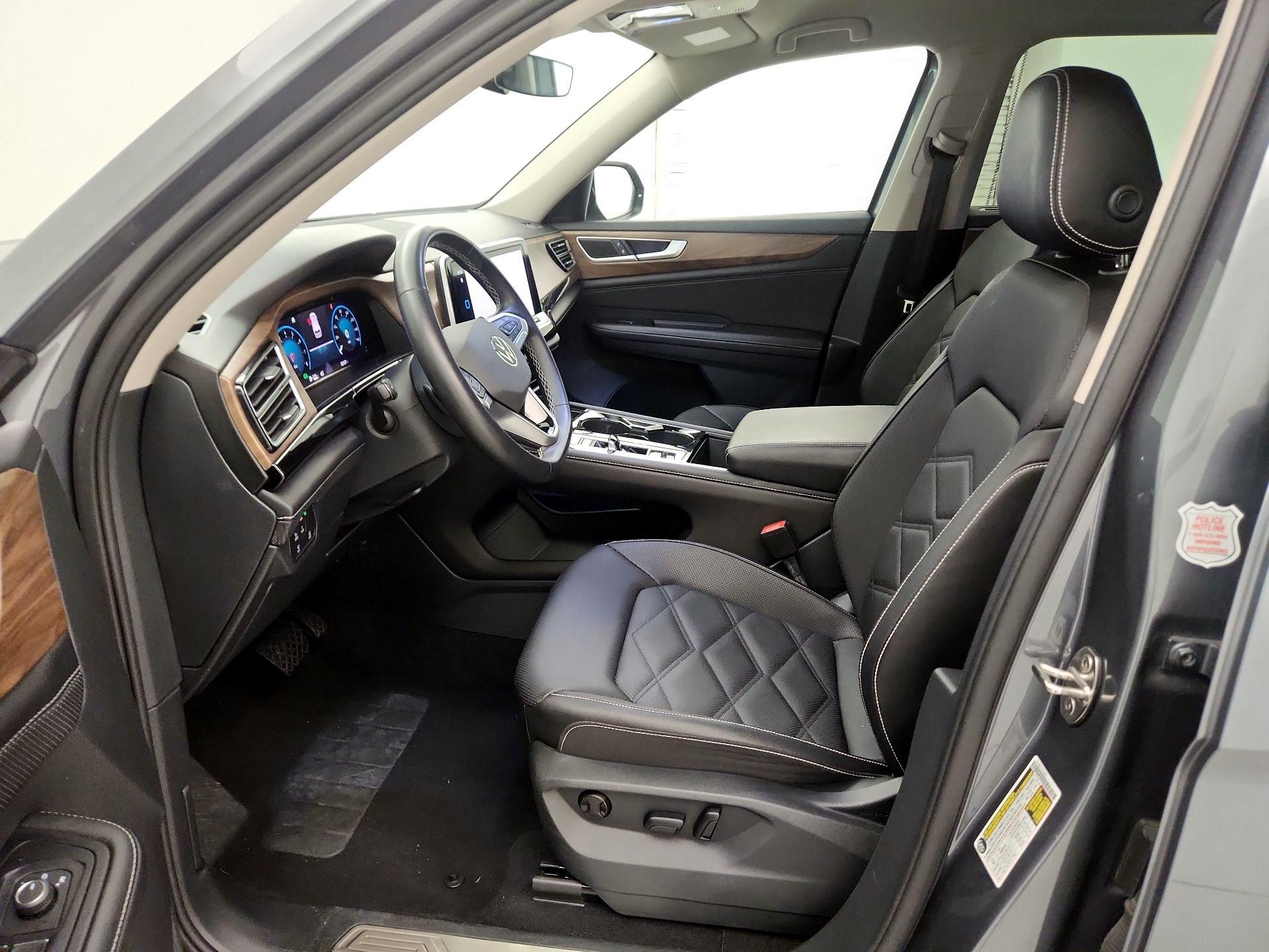 Thumbnail: 2025 Volkswagen Atlas - 11