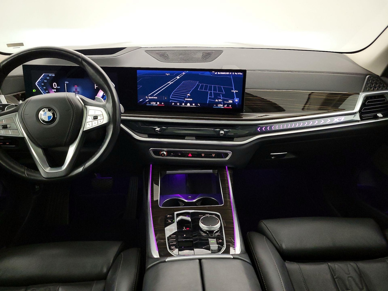 2025 BMW X7 40i - Photo 9