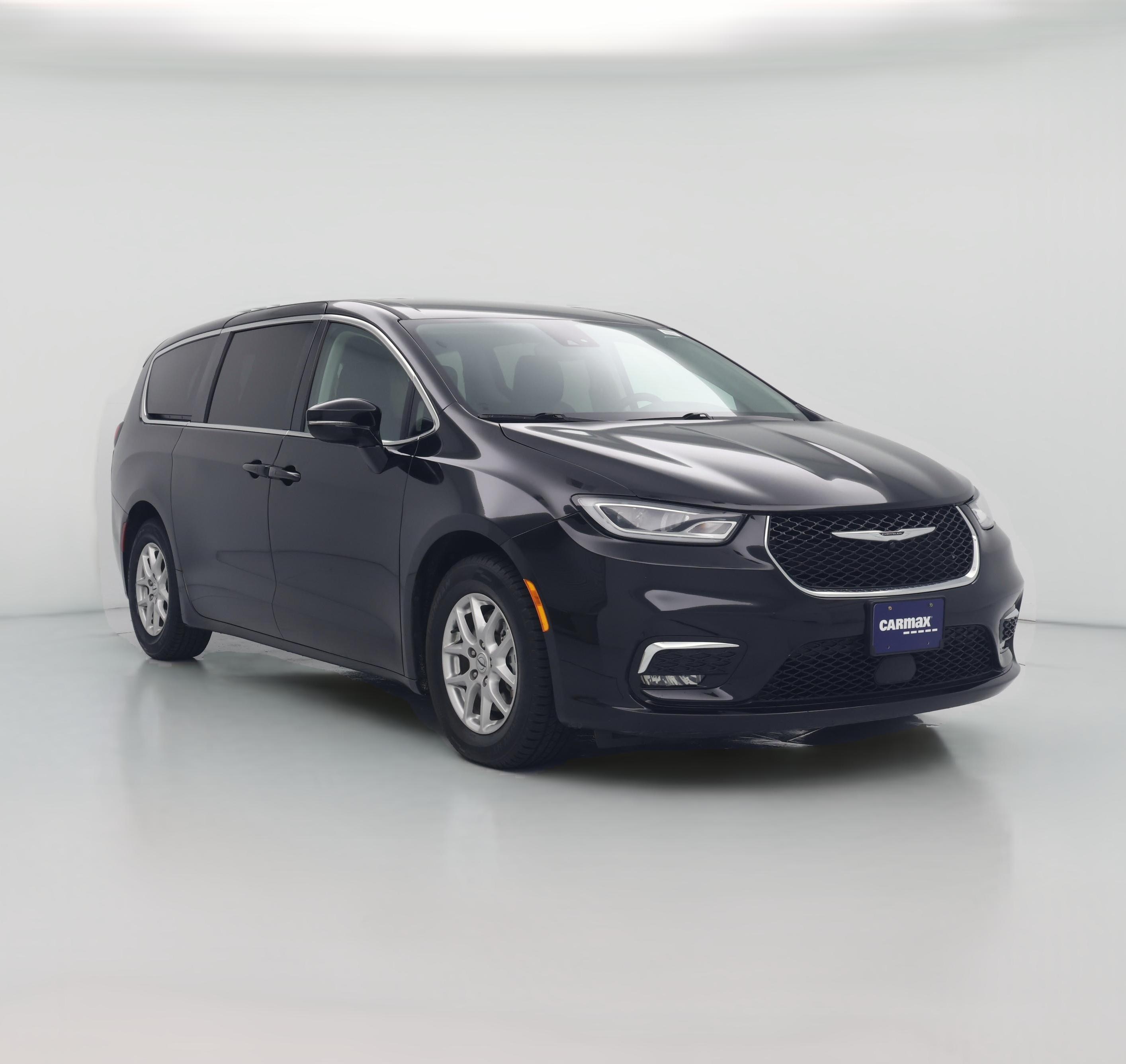 Thumbnail: 2024 Chrysler Pacifica - 1