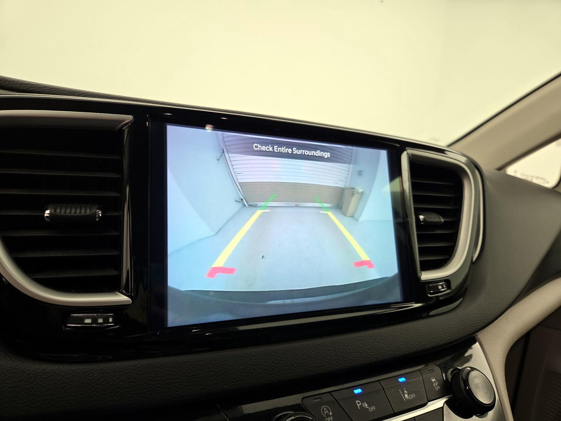 Thumbnail: 2024 Chrysler Pacifica - 14
