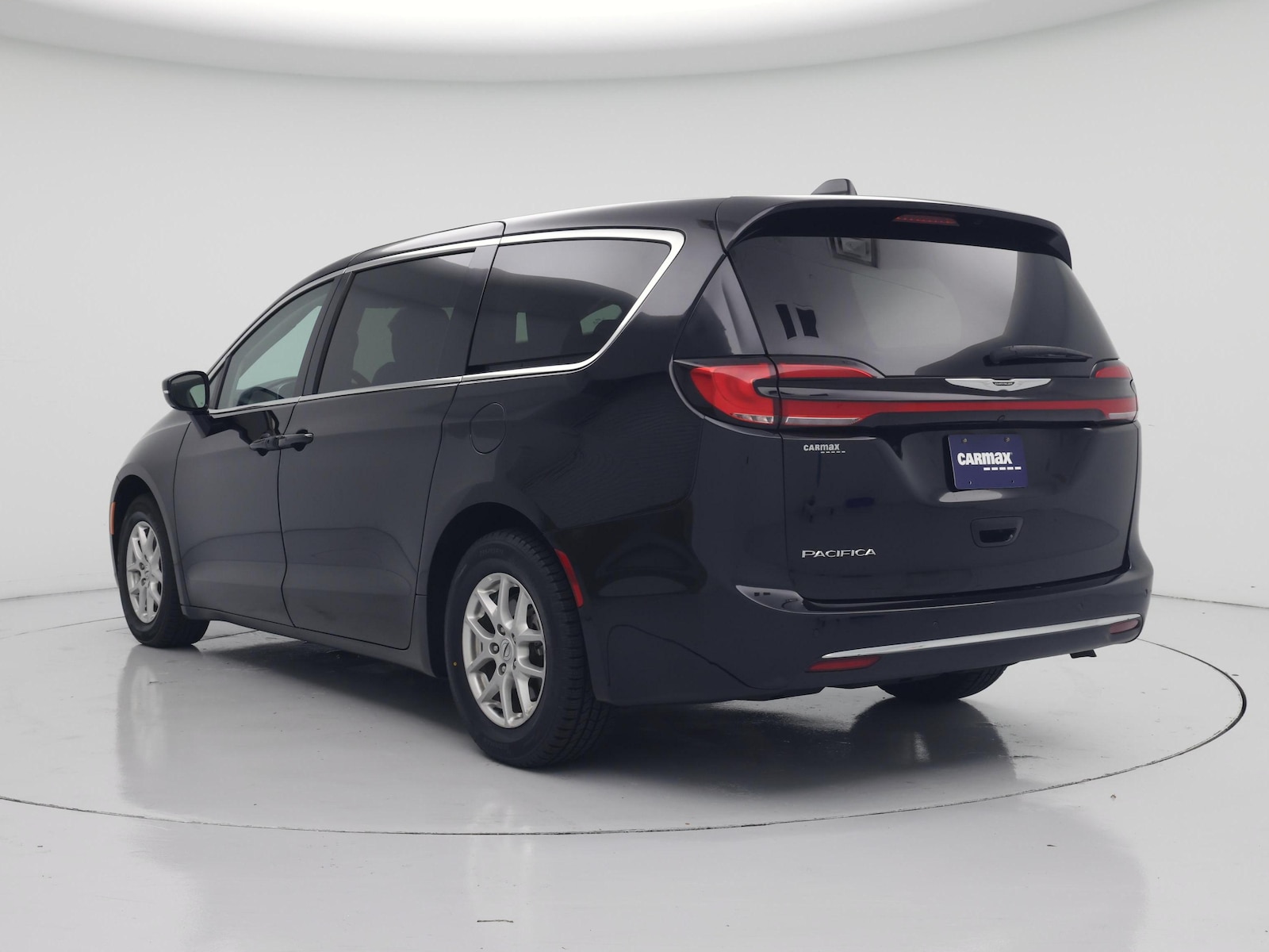 2024 Chrysler Pacifica Touring L - Photo 3