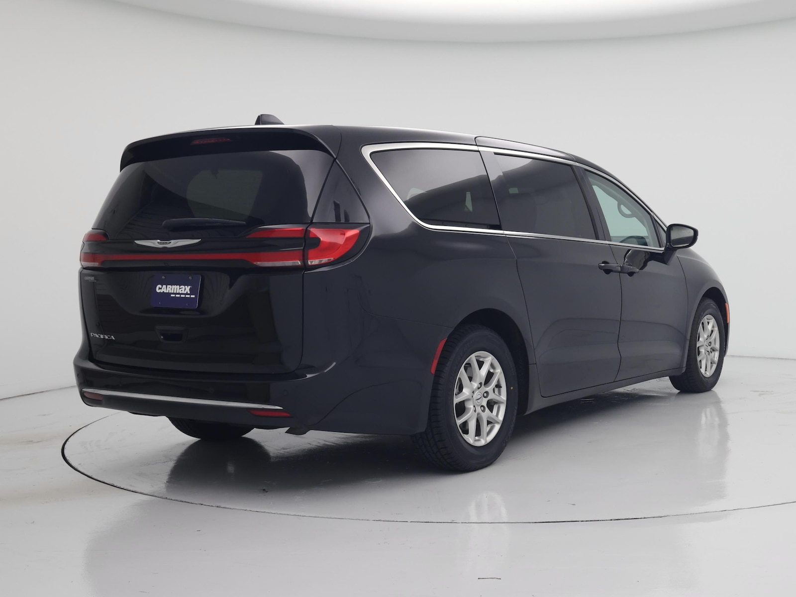 2024 Chrysler Pacifica Touring L - Photo 9