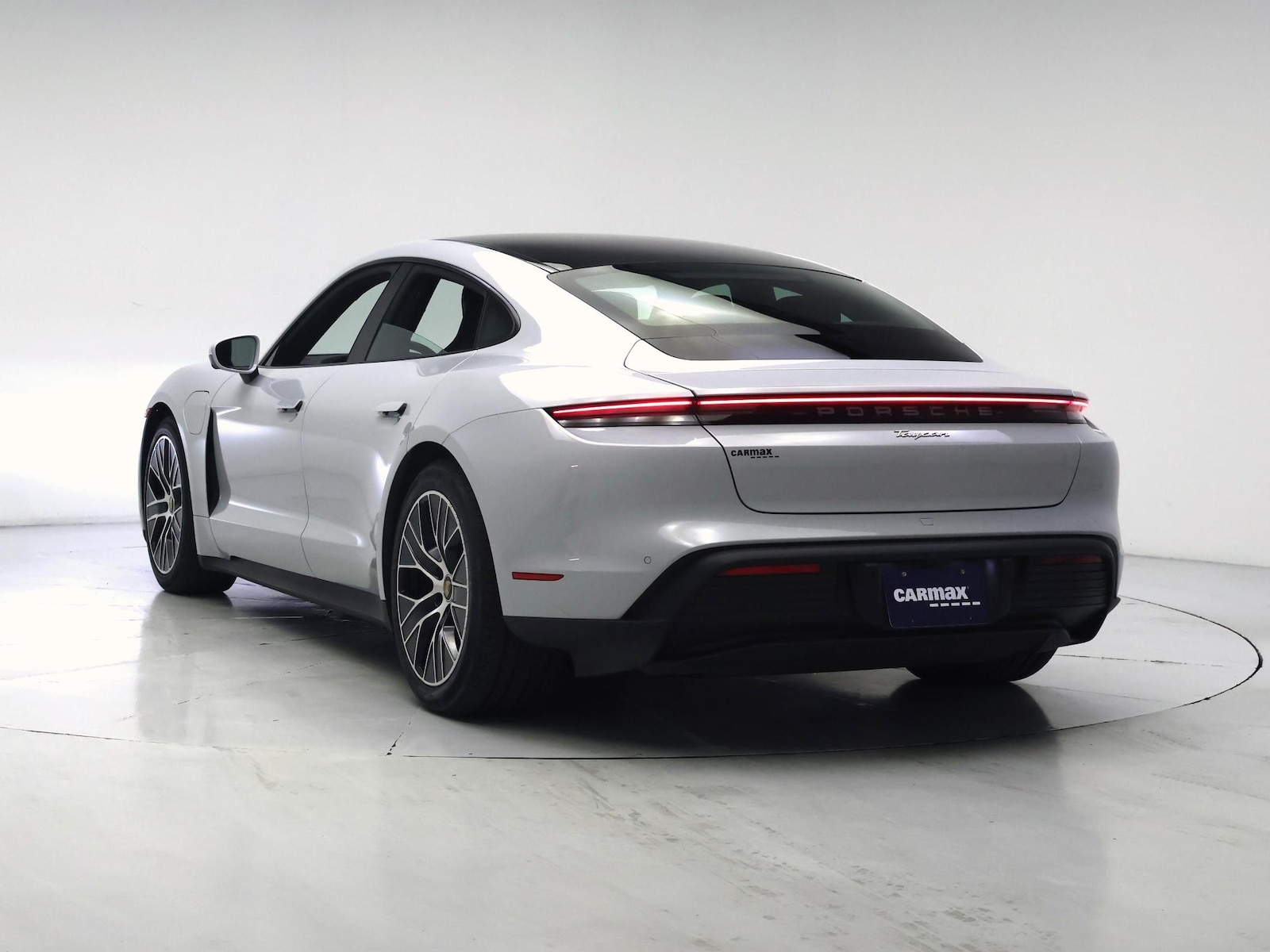 2021 Porsche Taycan 7