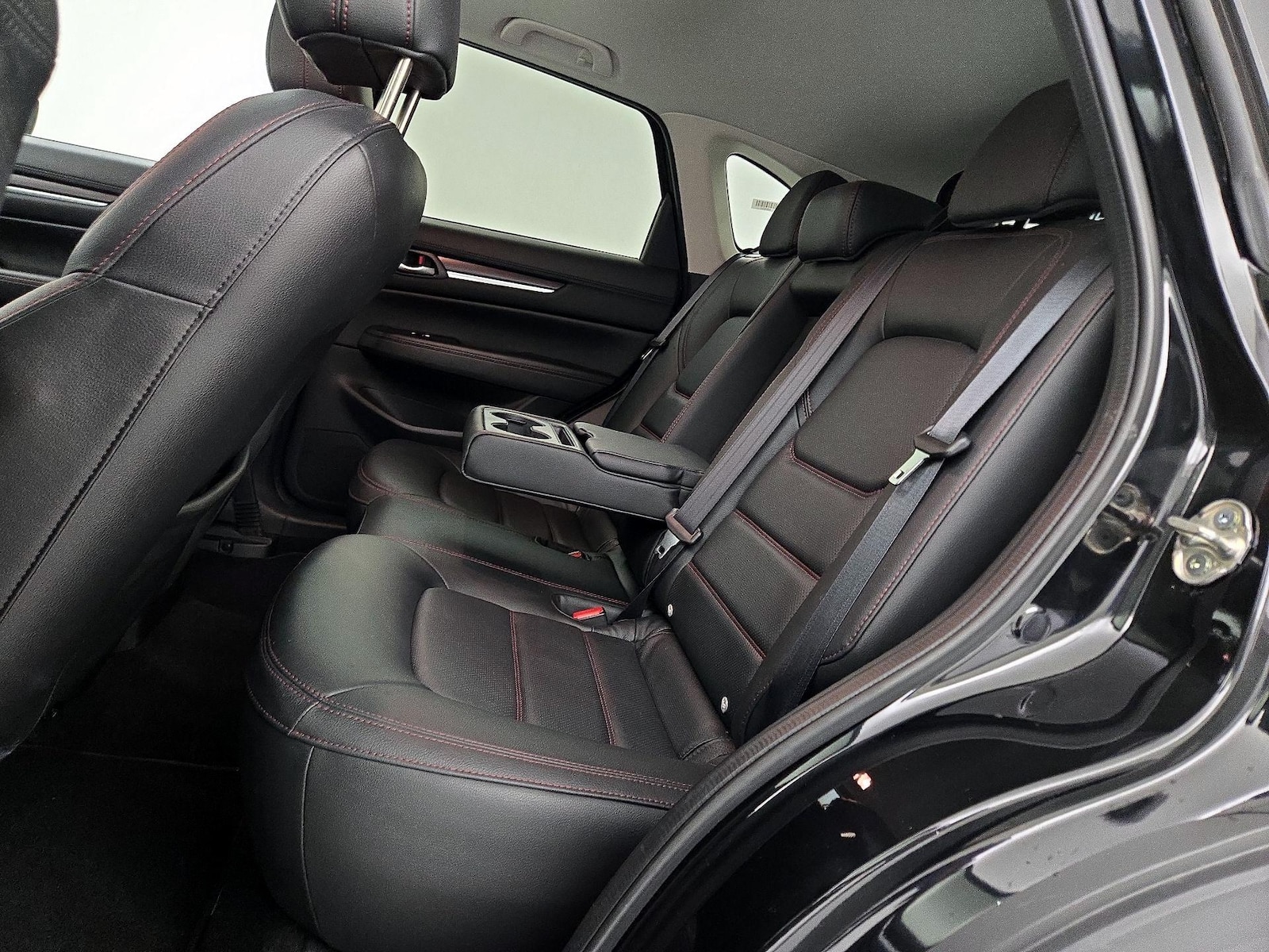 2025 Mazda CX-5 S Carbon Edition - Photo 21