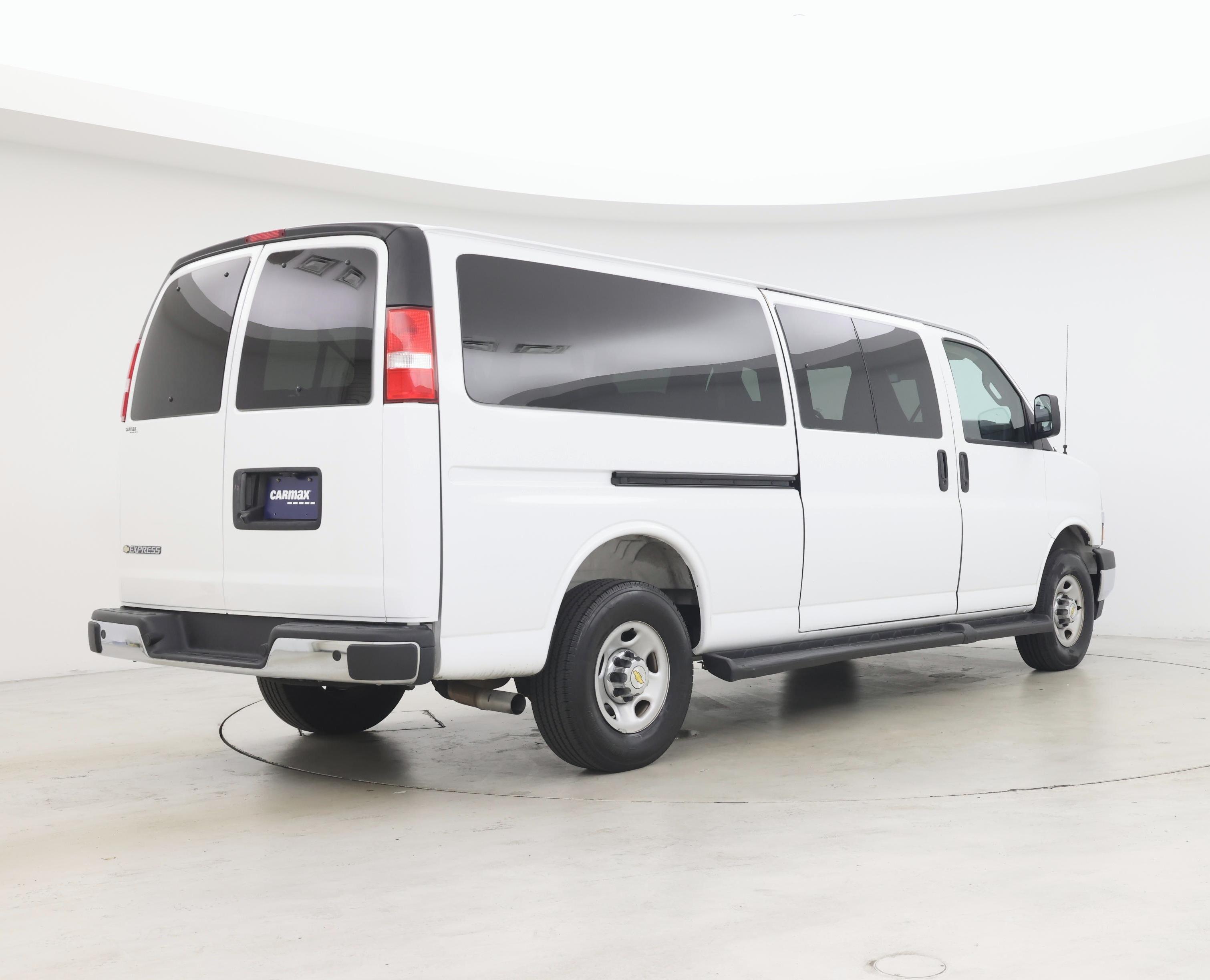 Thumbnail: 2025 Chevrolet Express - 8