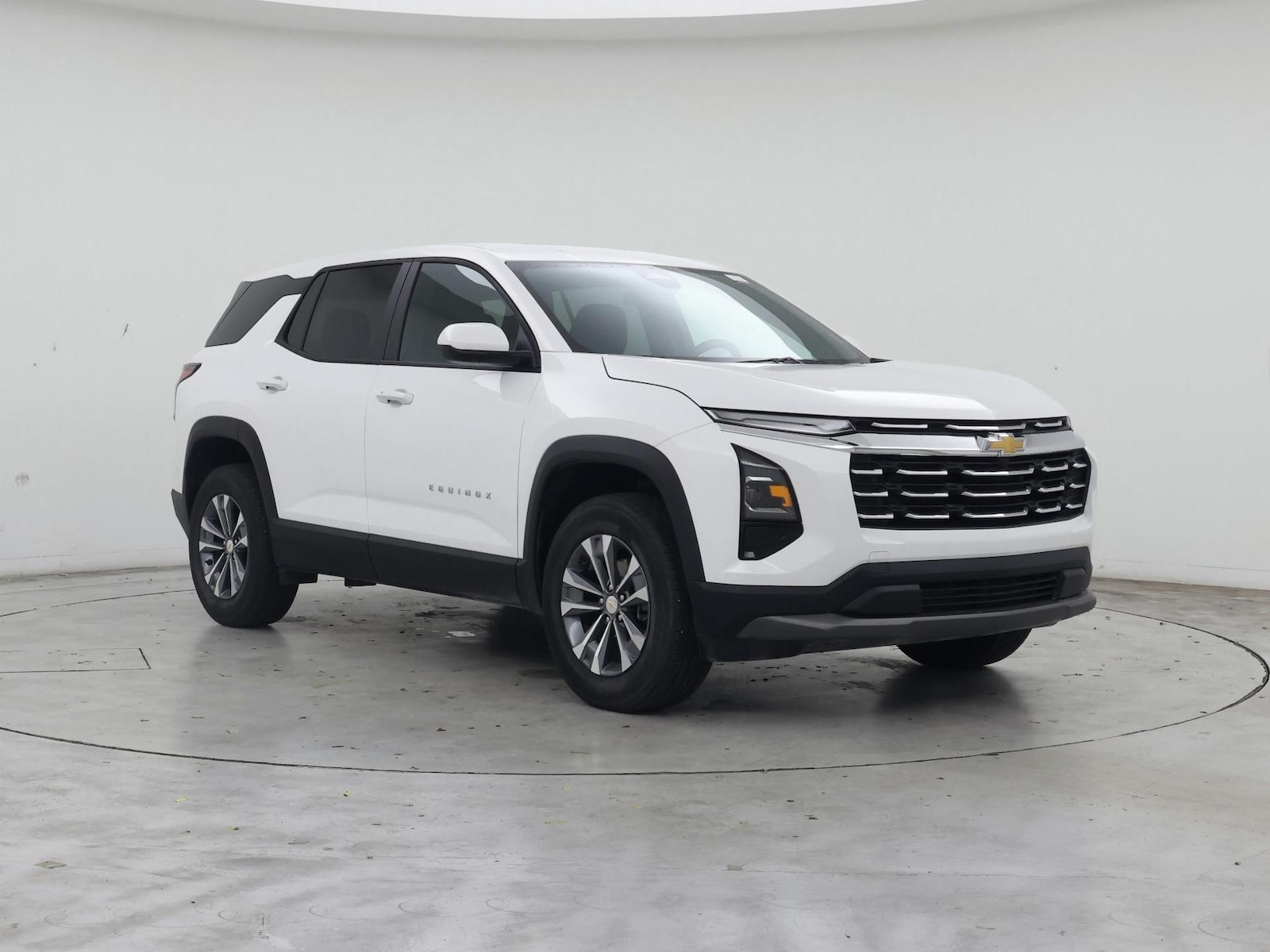 2026 Chevrolet Equinox LT - Photo 2
