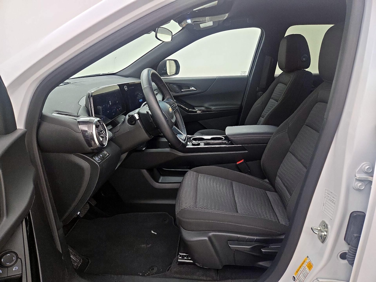 2026 Chevrolet Equinox LT - Photo 12