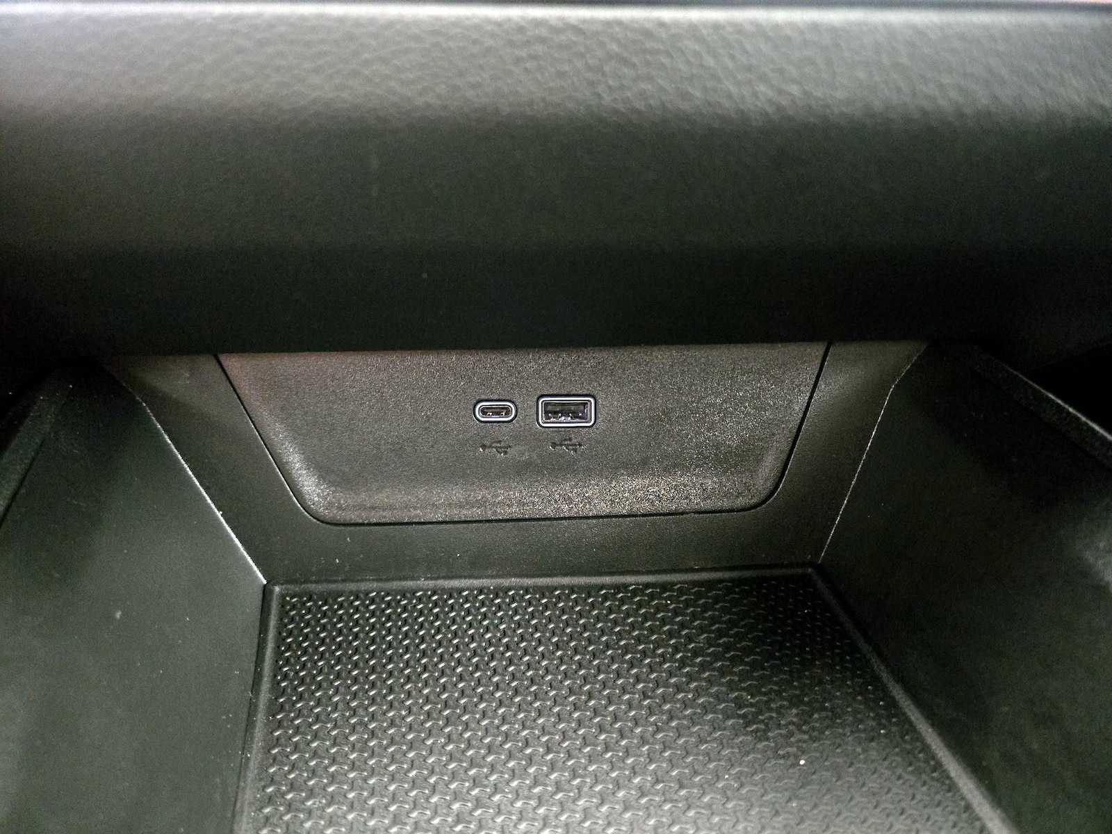 2026 Chevrolet Equinox LT - Photo 20