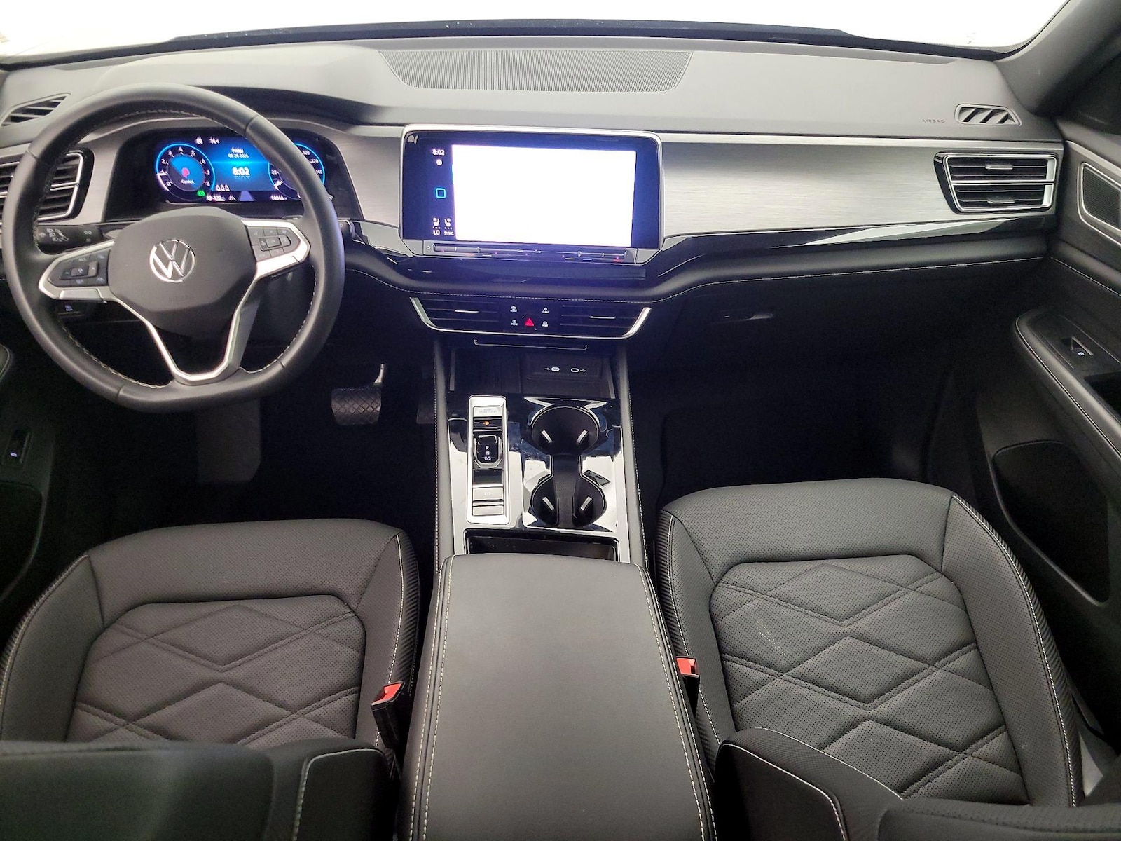 2025 Volkswagen Atlas Cross Sport SE w/Tech - Photo 10