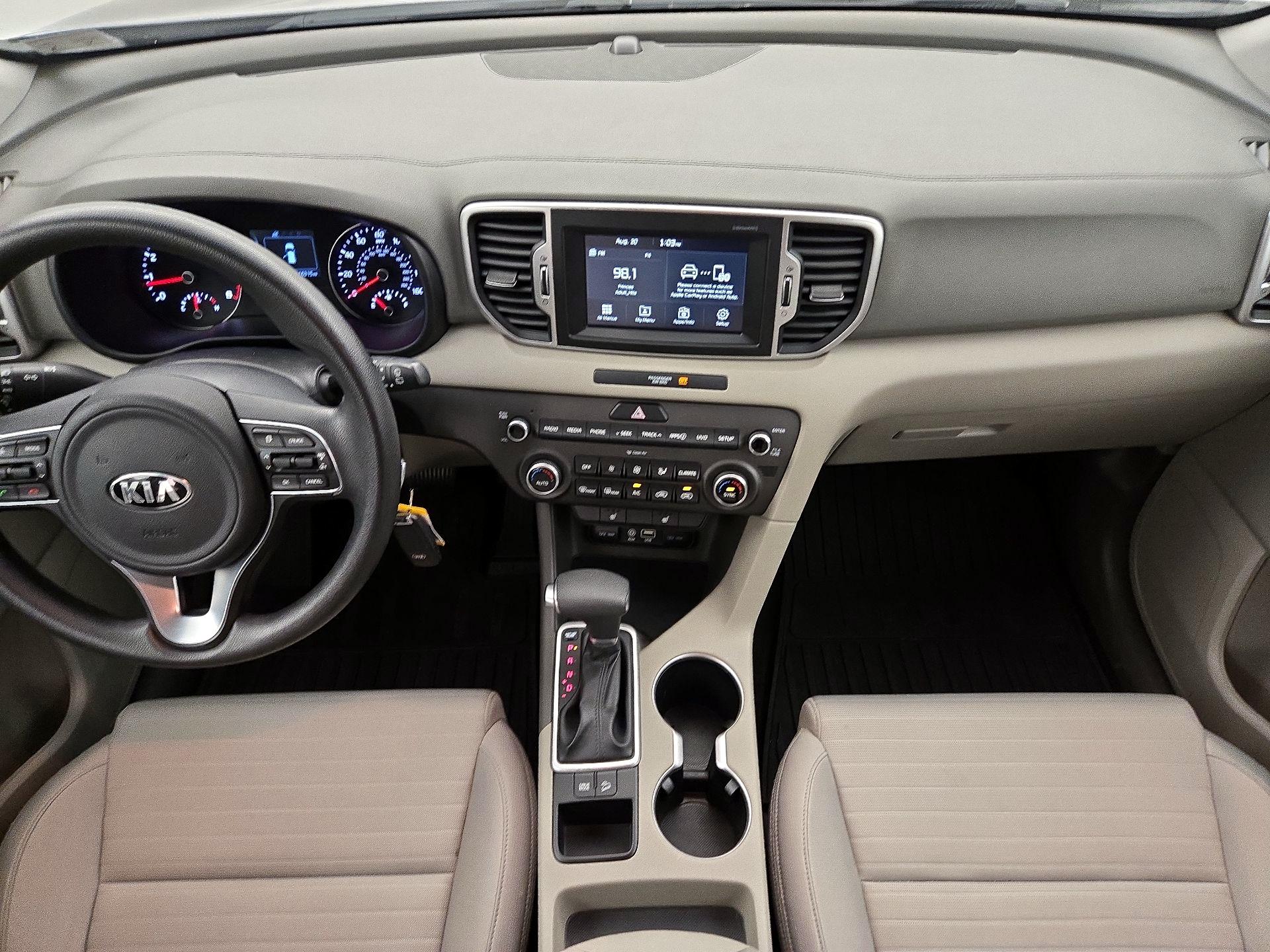Thumbnail: 2017 Kia Sportage - 9