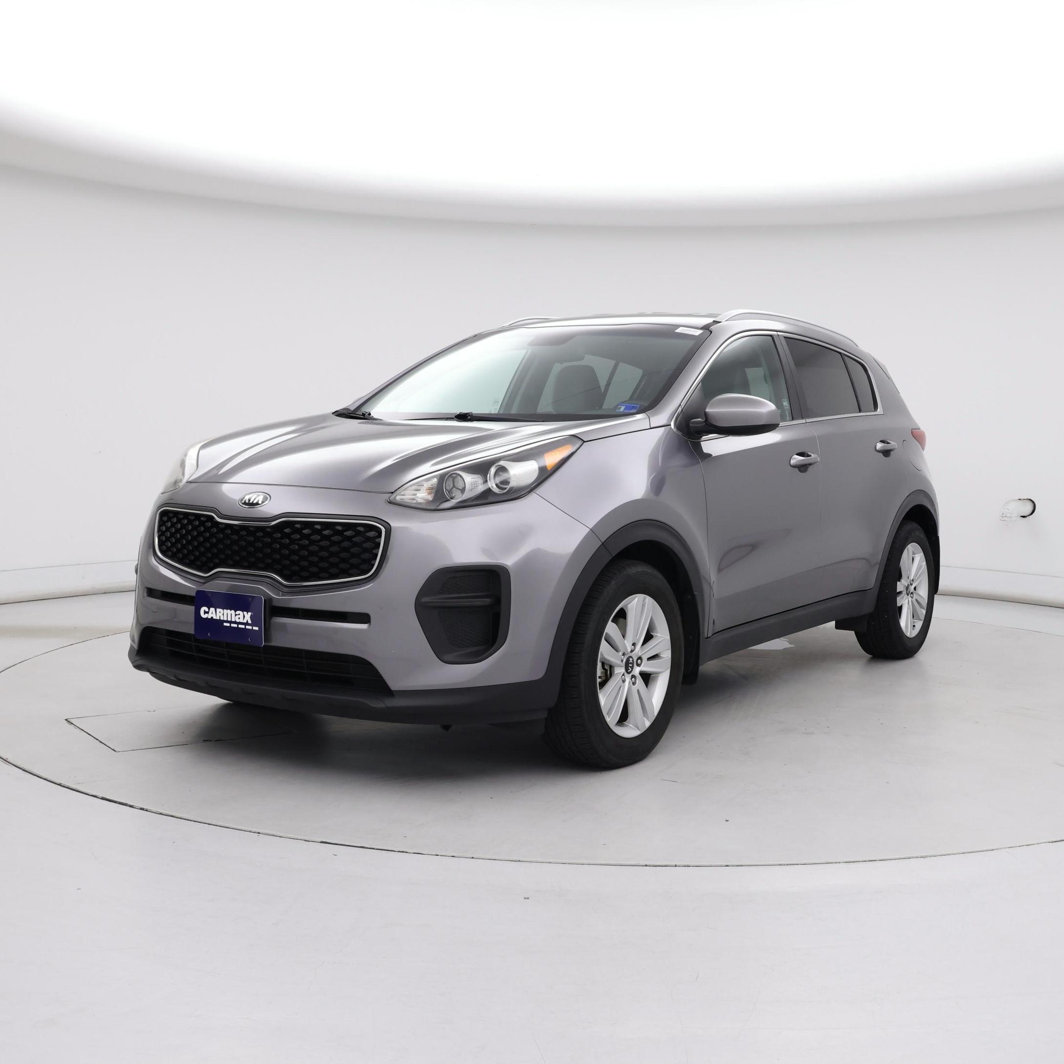Thumbnail: 2017 Kia Sportage - 4