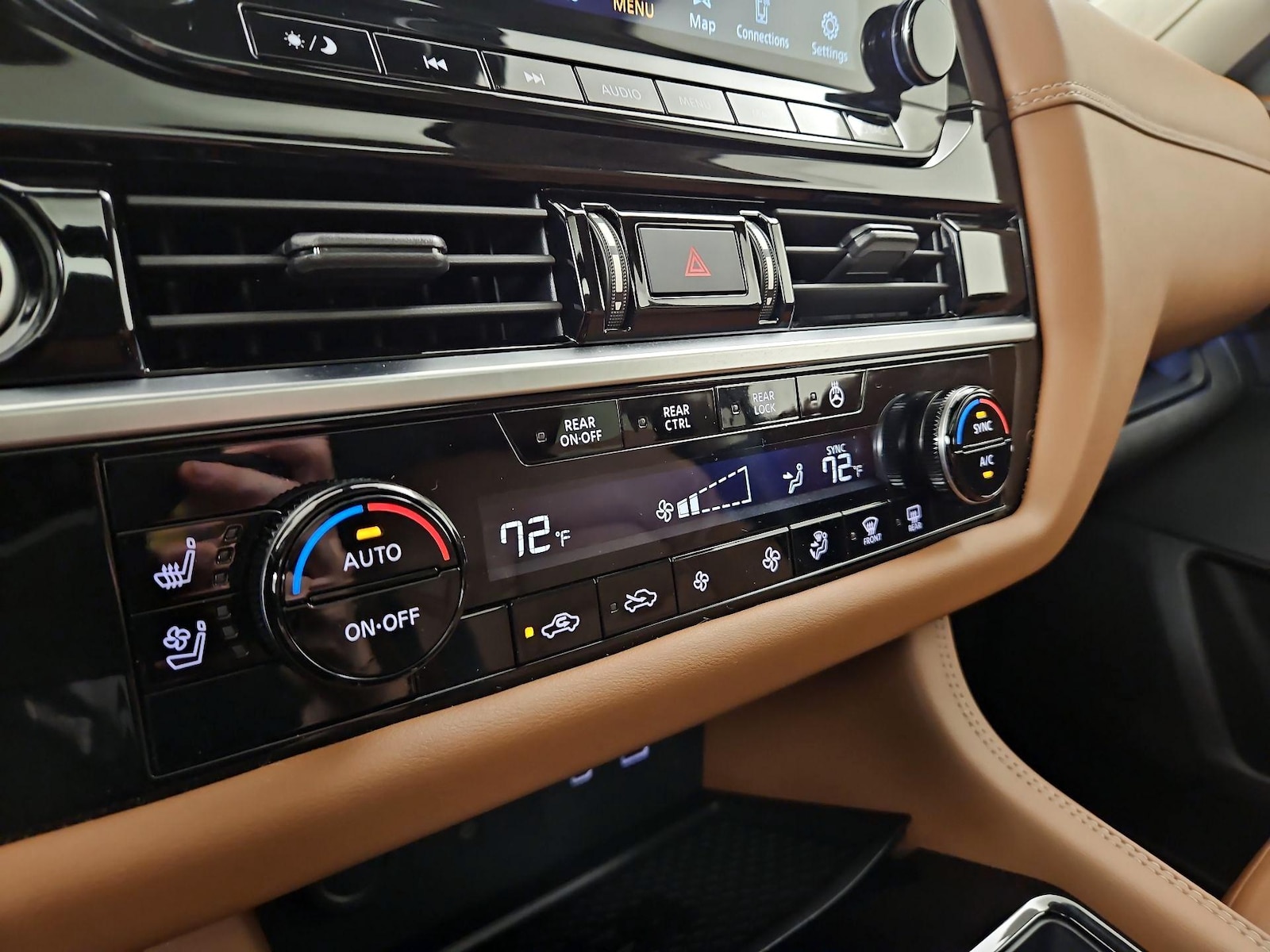 2024 Nissan Pathfinder Platinum - Photo 18