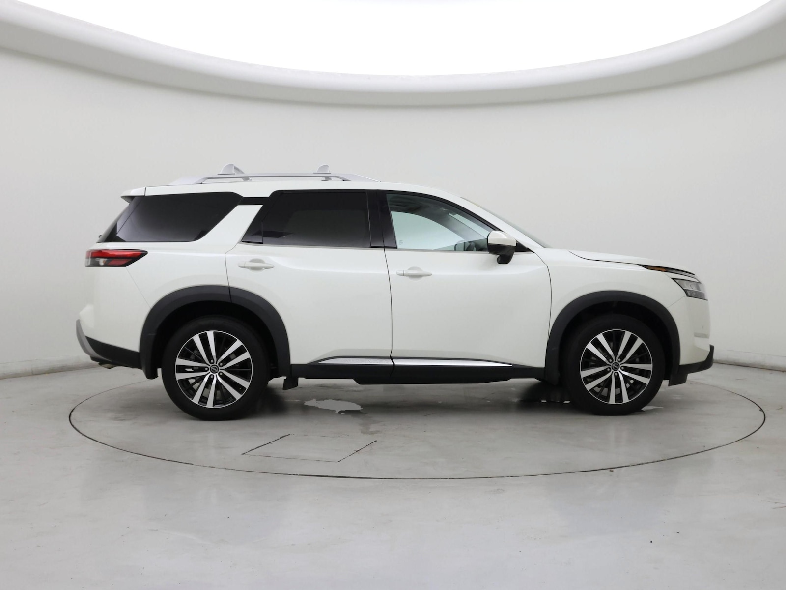 2024 Nissan Pathfinder Platinum - Photo 8