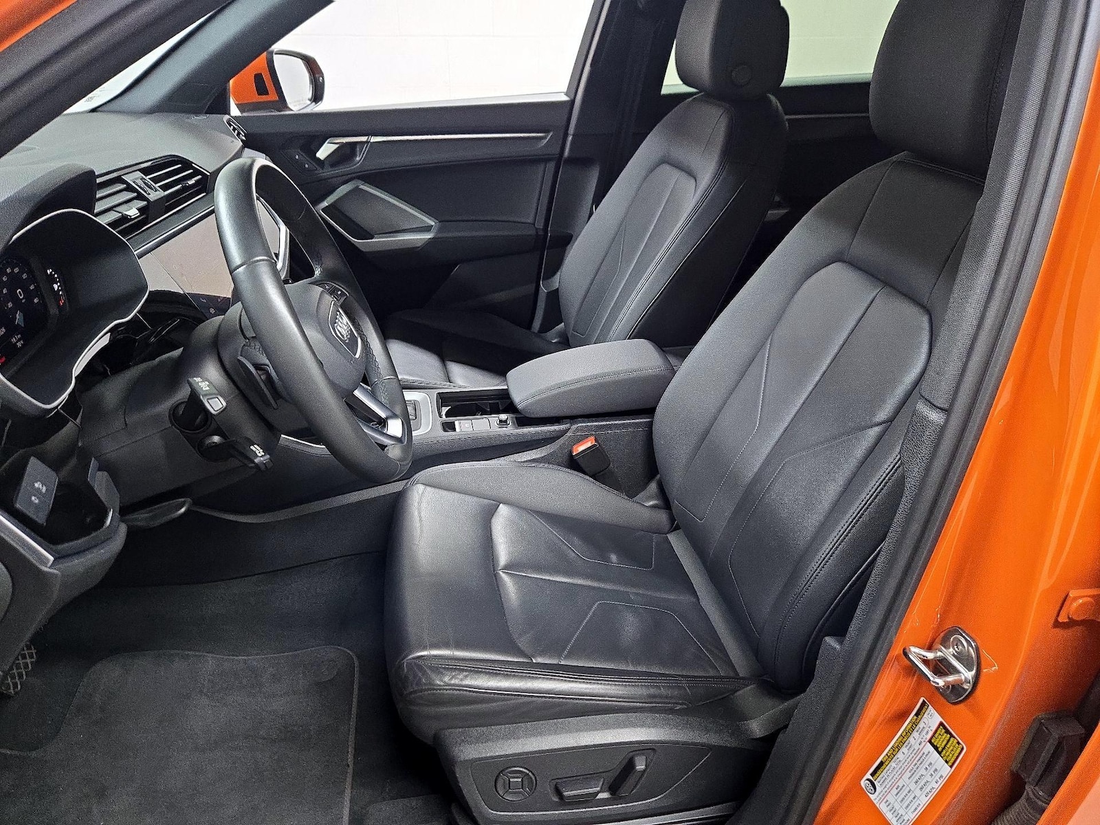 2025 Audi Q3 S Line Premium - Photo 12