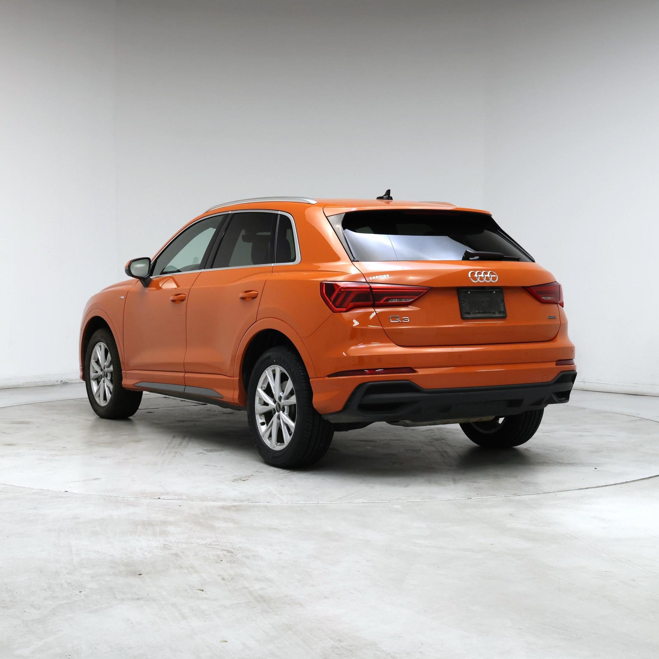 Thumbnail: 2025 Audi Q3 - 2