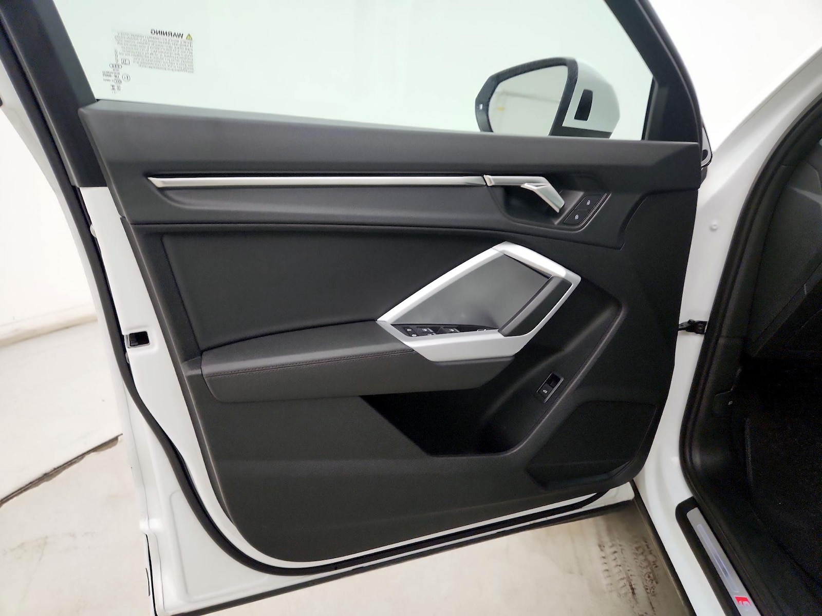 2025 Audi Q3 S Line Premium - Photo 11