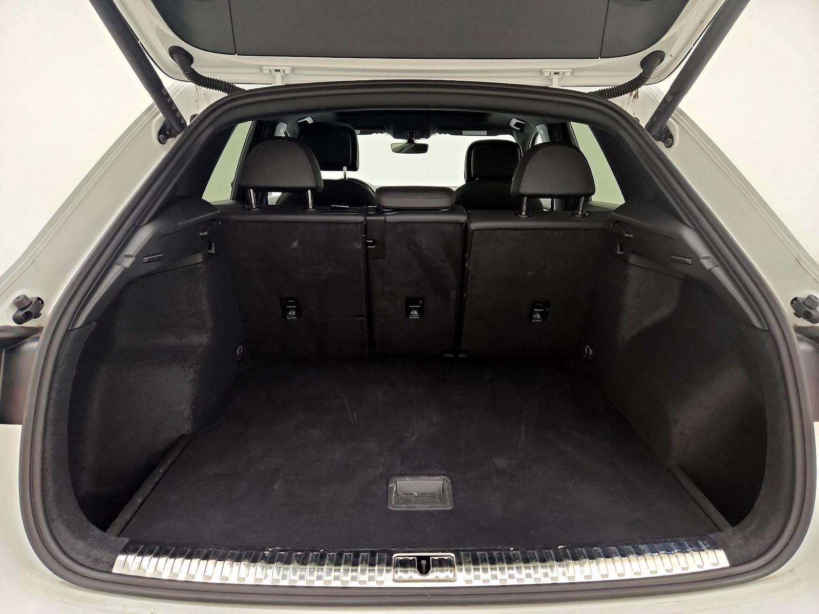 2025 Audi Q3 S Line Premium - Photo 19