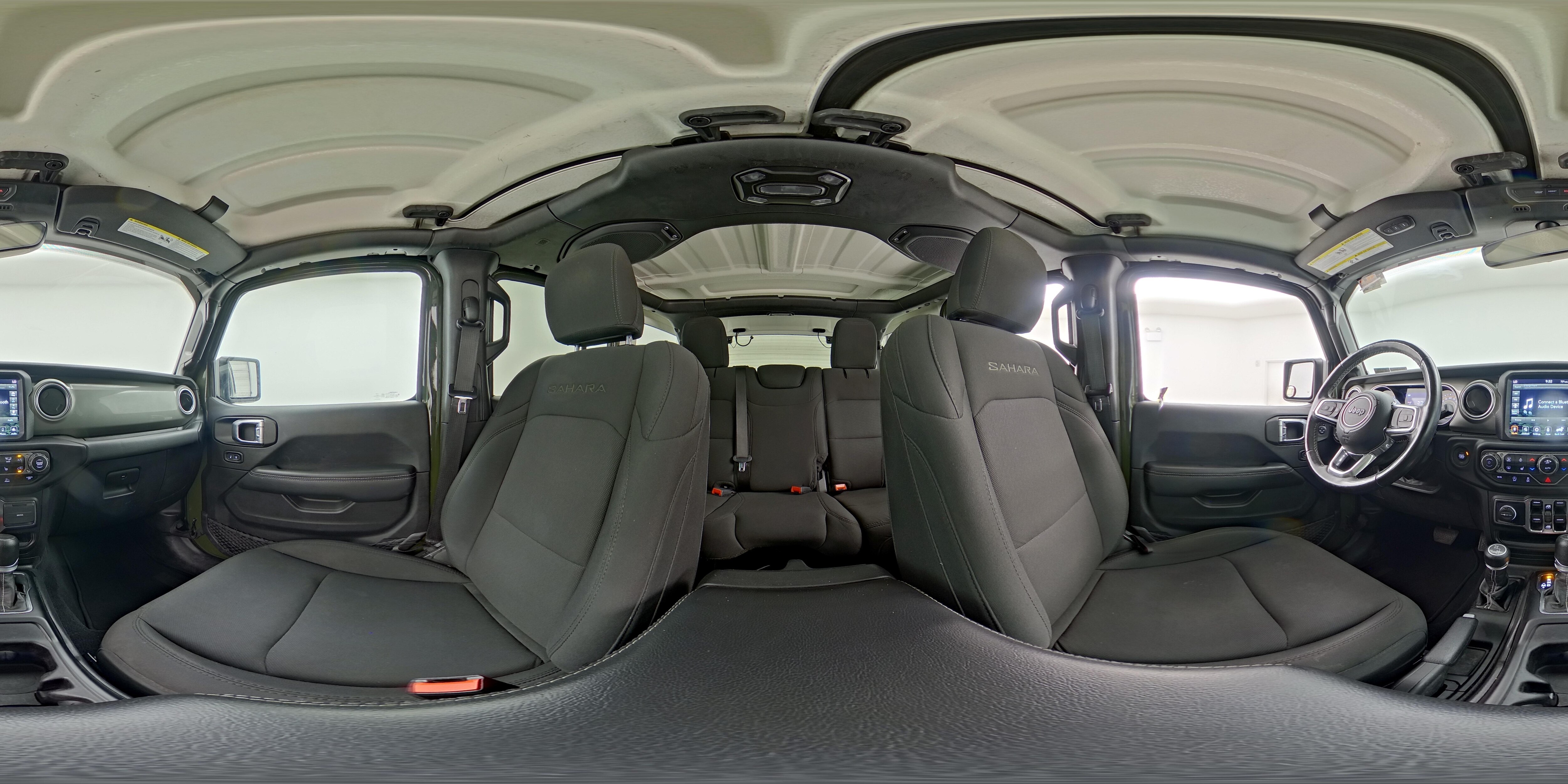 2022 Jeep Wrangler Unlimited Sahara - Photo 25
