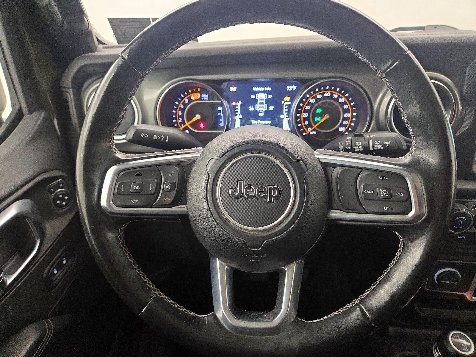 2022 Jeep Wrangler Unlimited Sahara - Photo 11