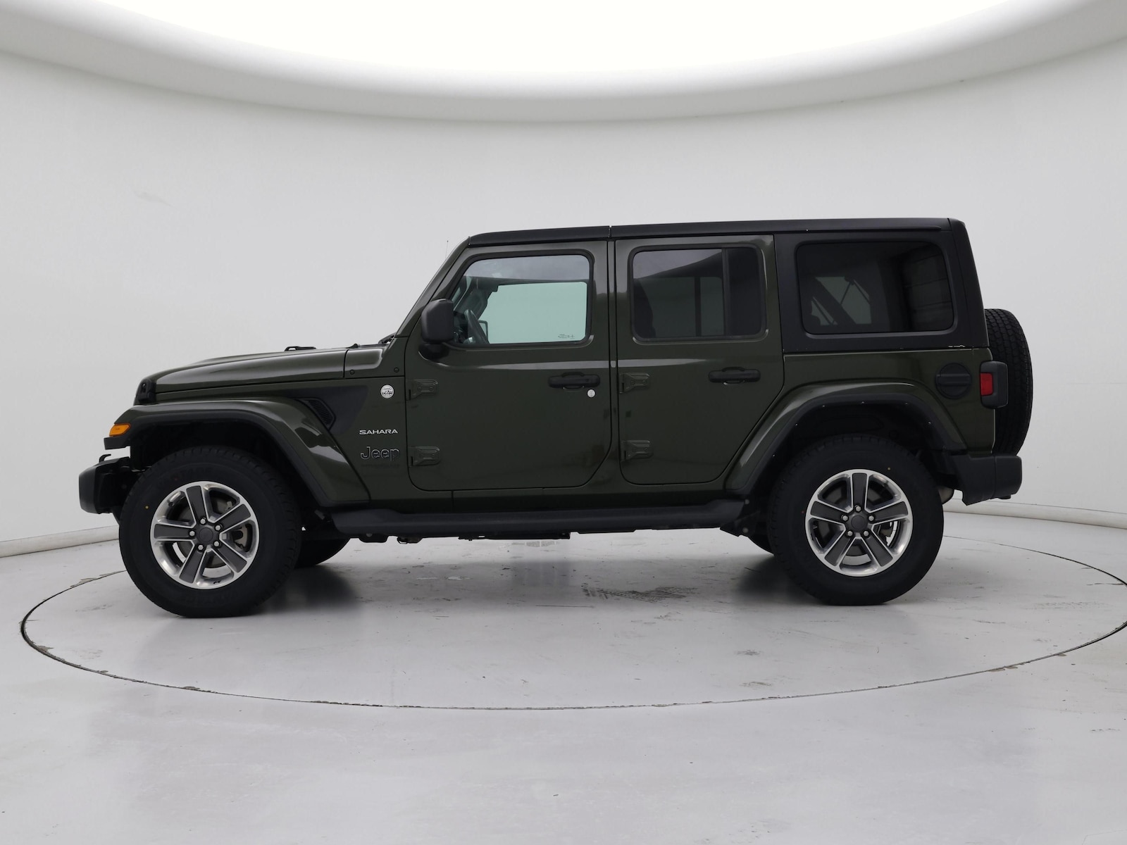 2022 Jeep Wrangler Unlimited Sahara - Photo 4
