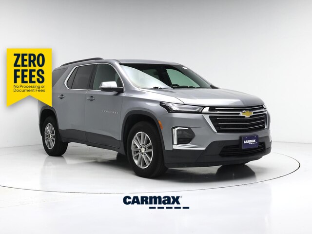 Gray 2023 Chevrolet Traverse SUV / Crossover Front-Wheel Drive Automatic