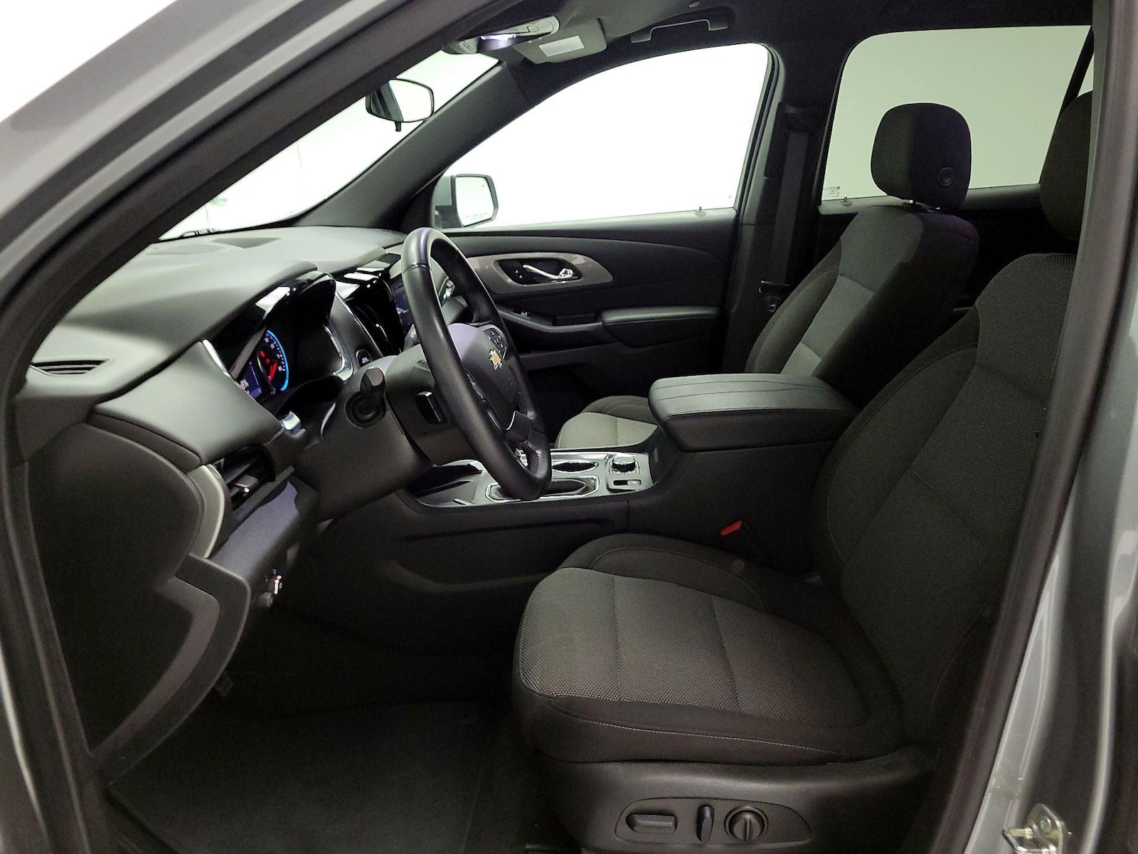 2023 Chevrolet Traverse 1LT - Photo 12
