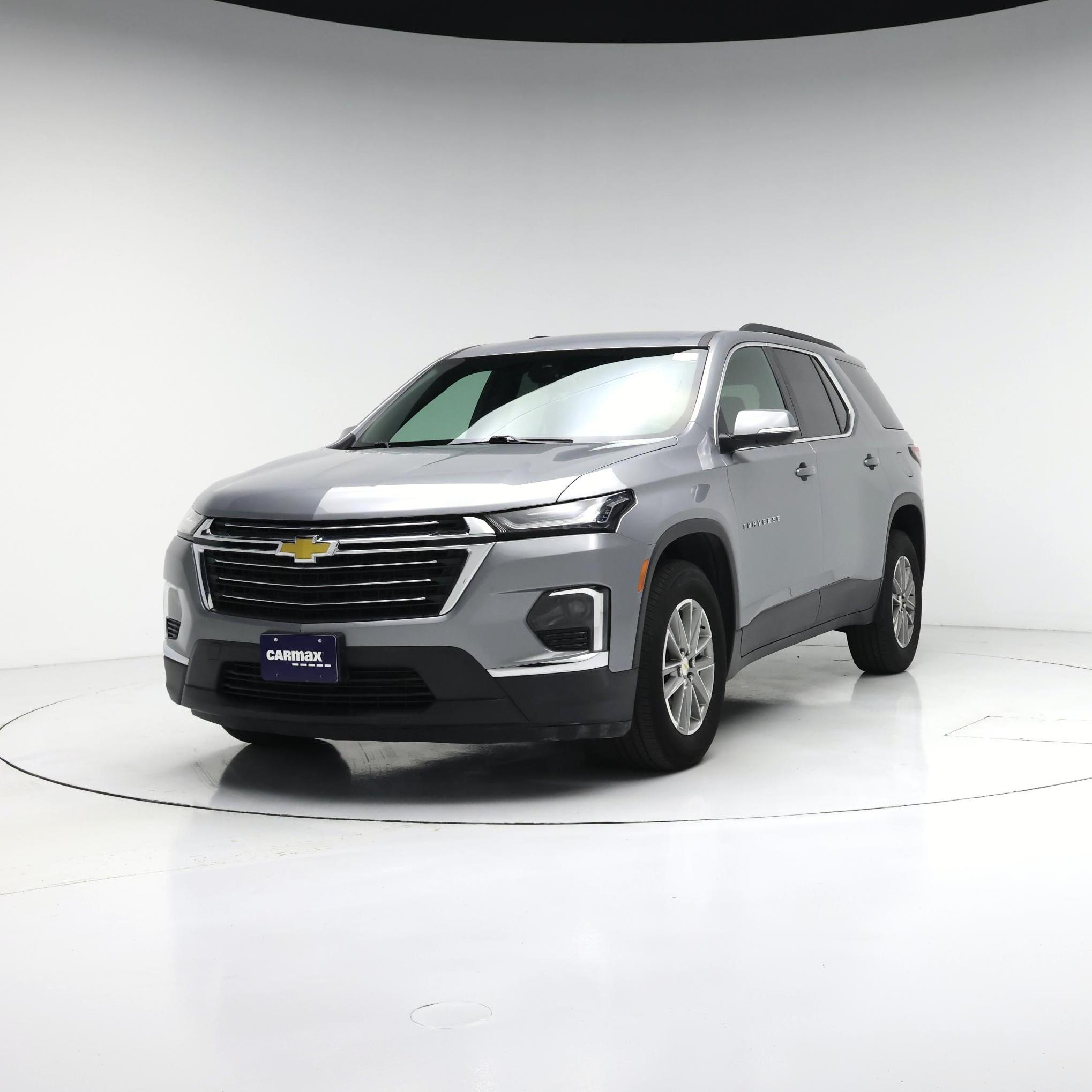 Thumbnail: 2023 Chevrolet Traverse - 4