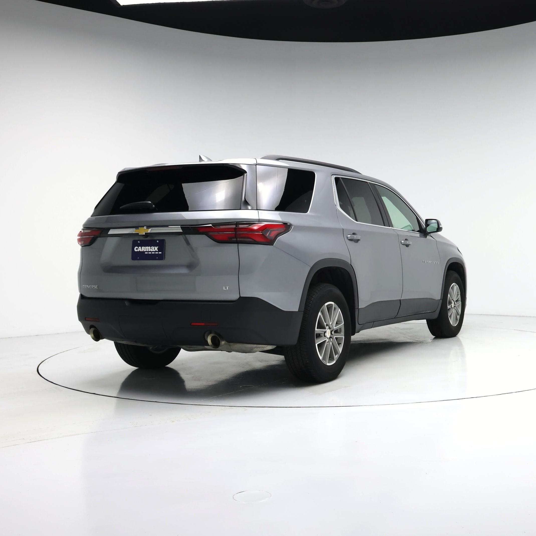 Thumbnail: 2023 Chevrolet Traverse - 8