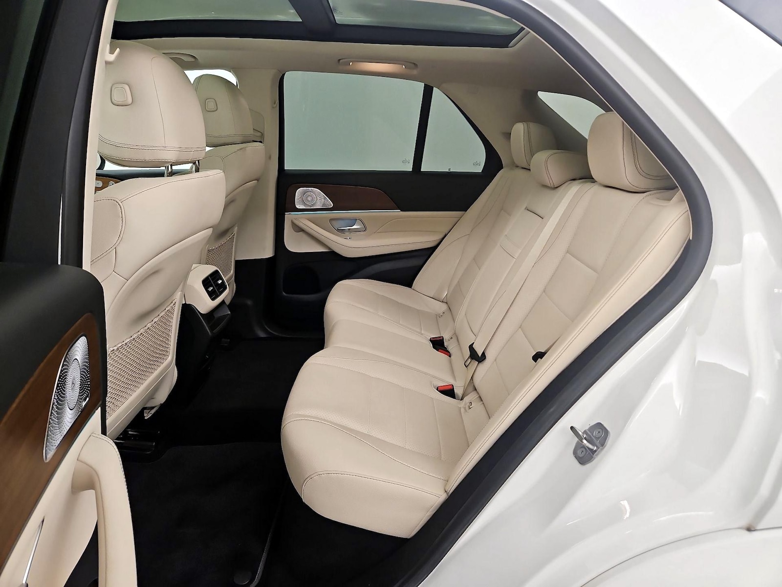 Rear Air Conditioning