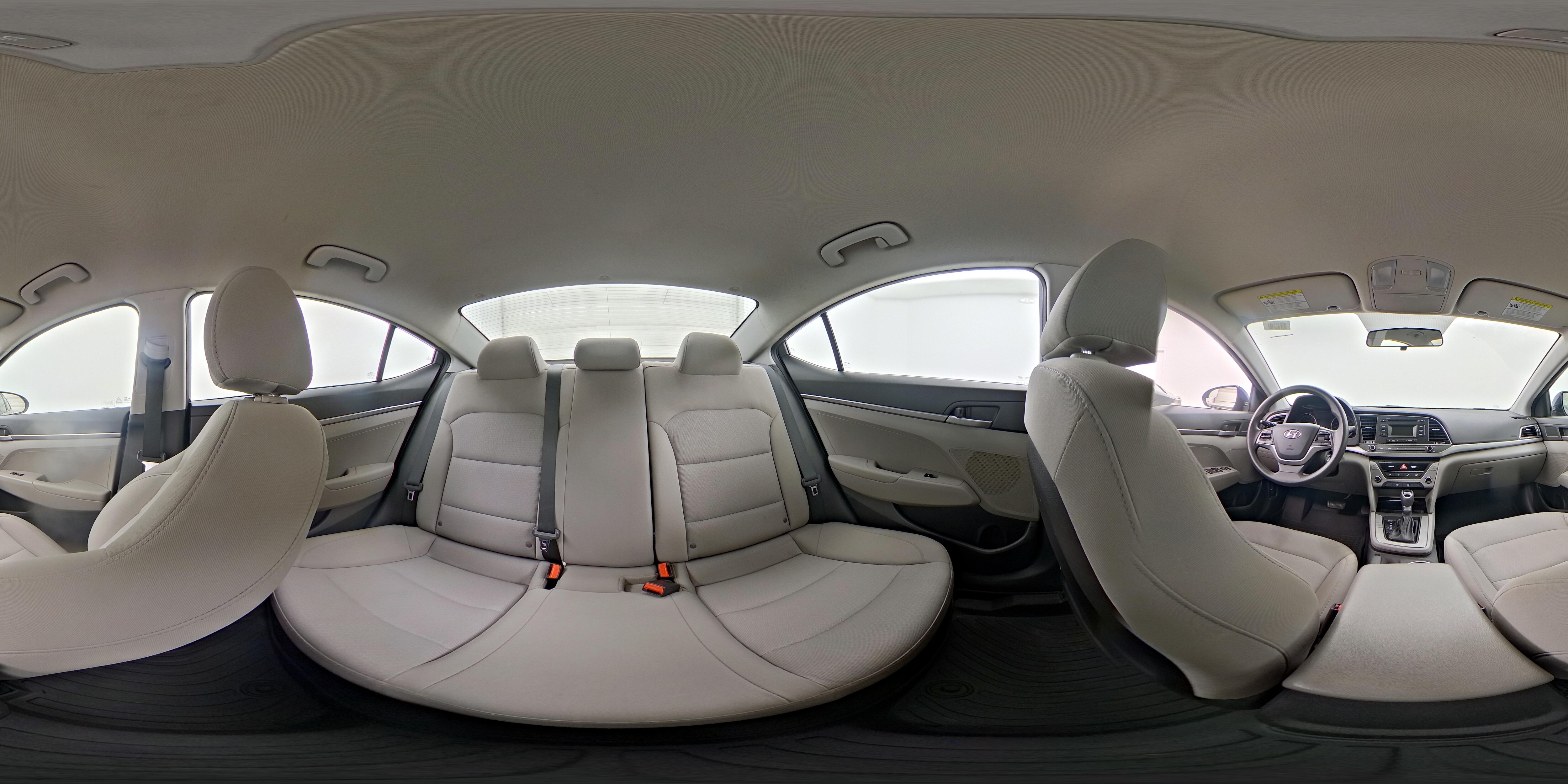 2018 Hyundai Elantra SE - Photo 23