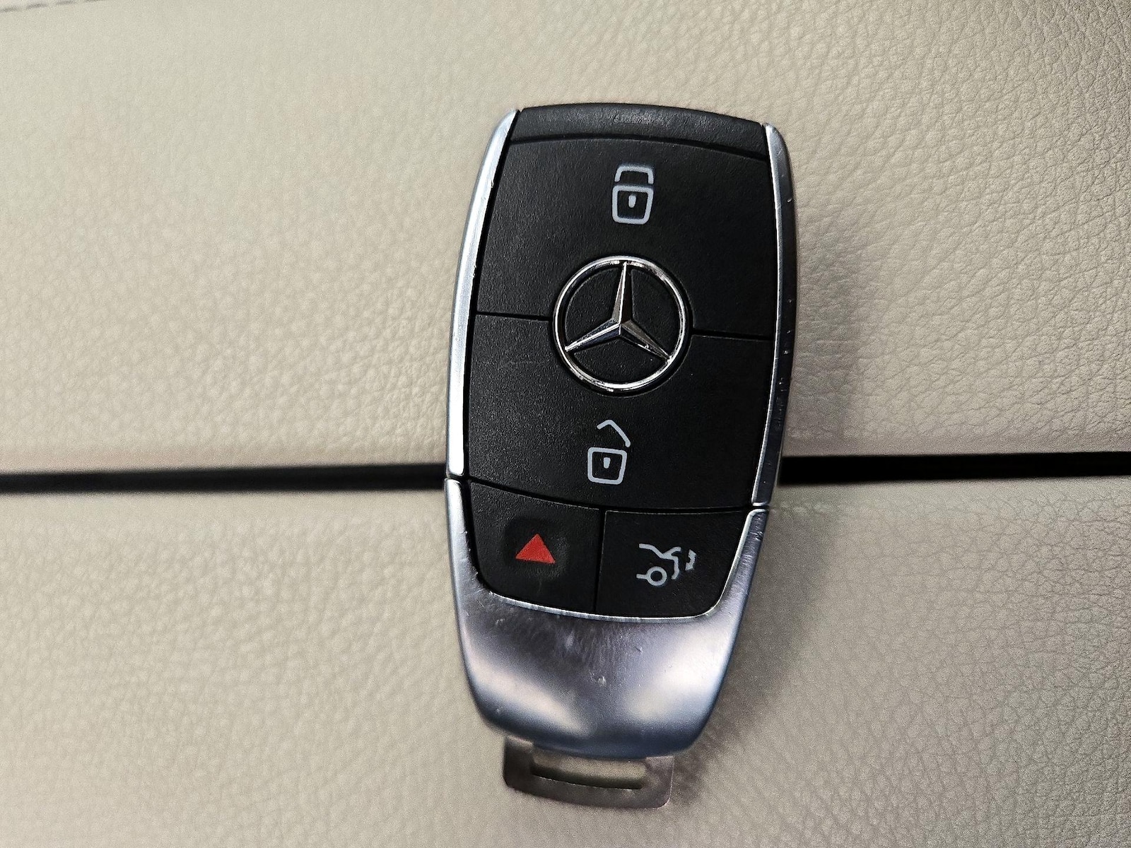 2025 Mercedes-Benz GLA GLA250 - Photo 23