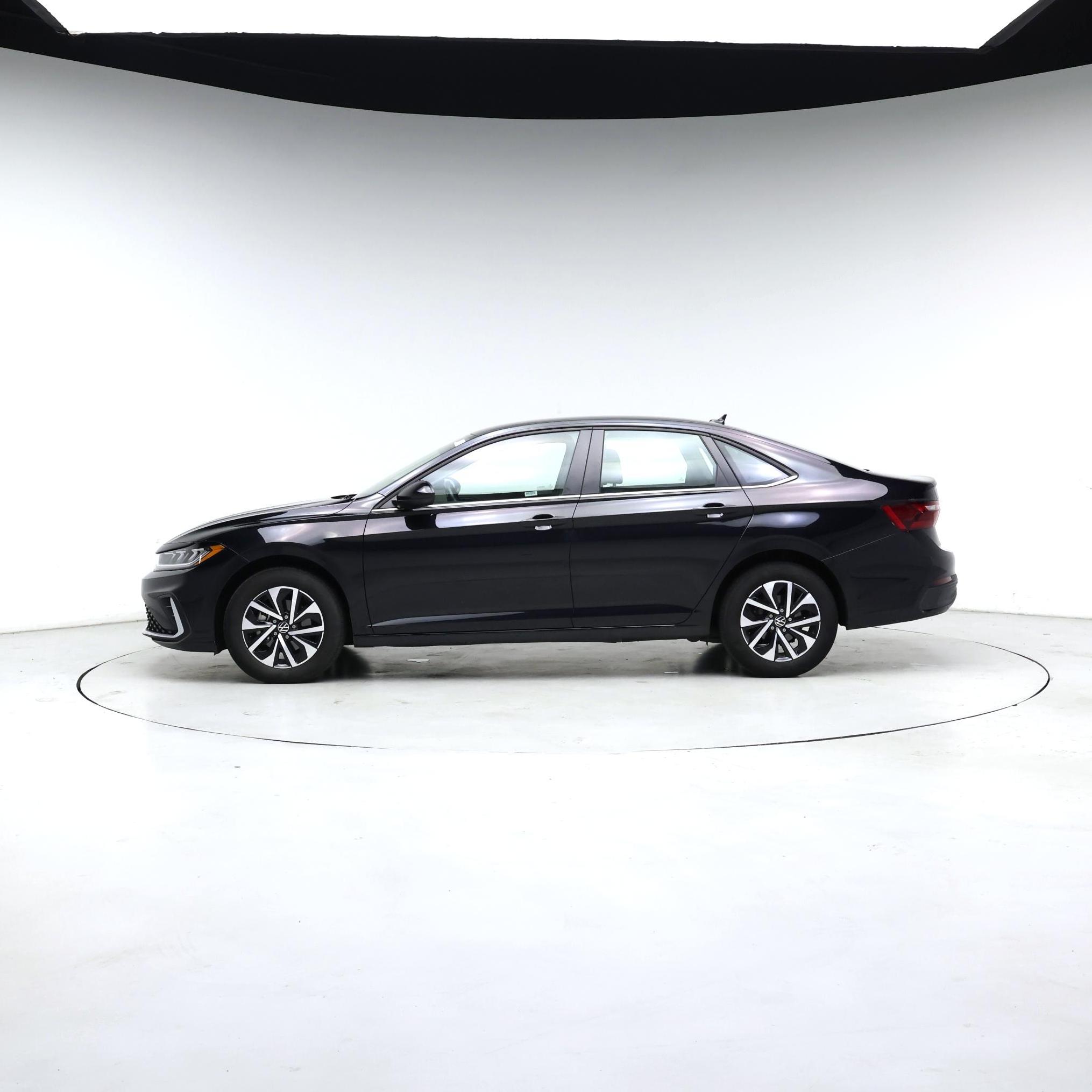Thumbnail: 2025 Volkswagen Jetta - 3
