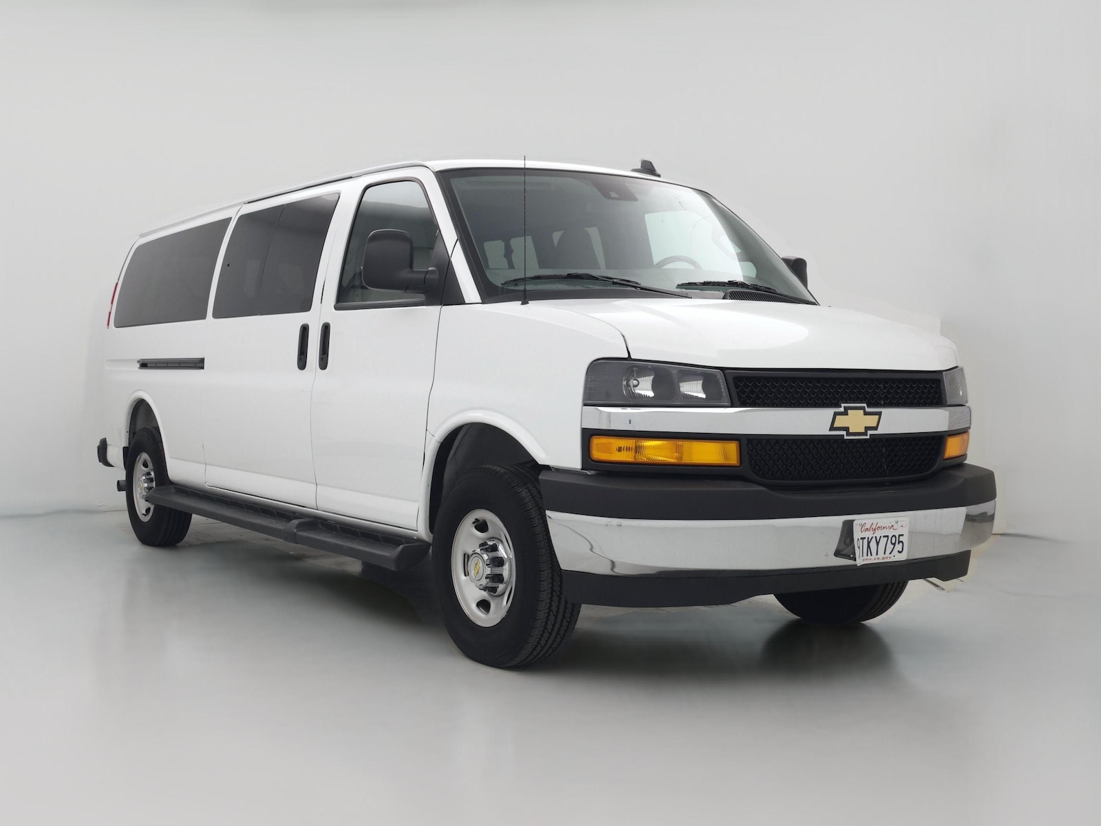 2025 Chevrolet Express Passenger